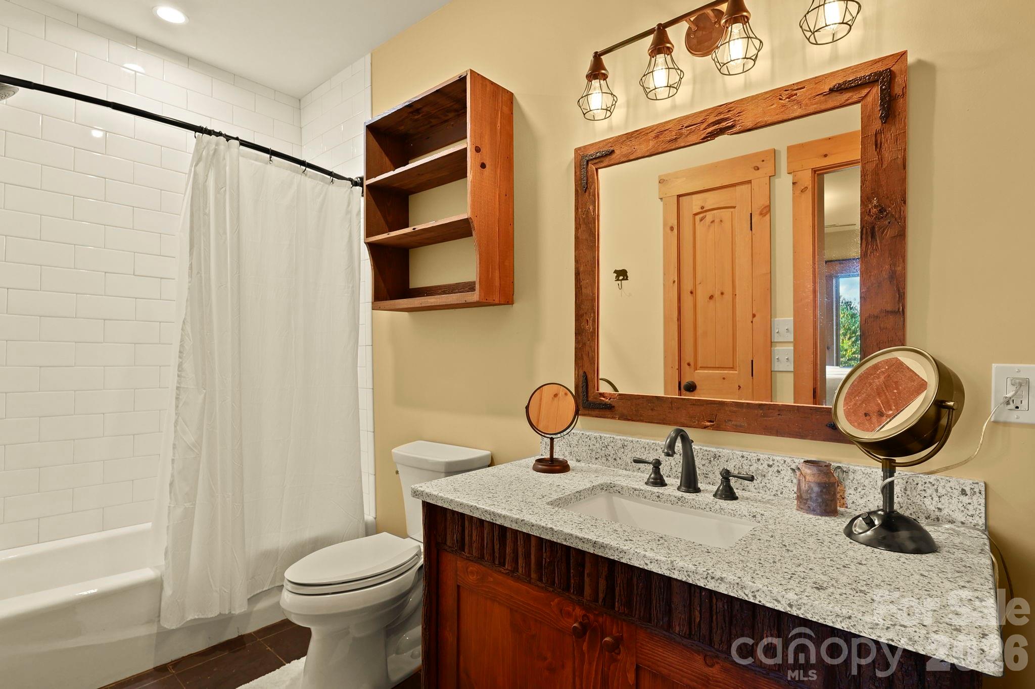 584 Grey Fox Ridge — Banner Elk