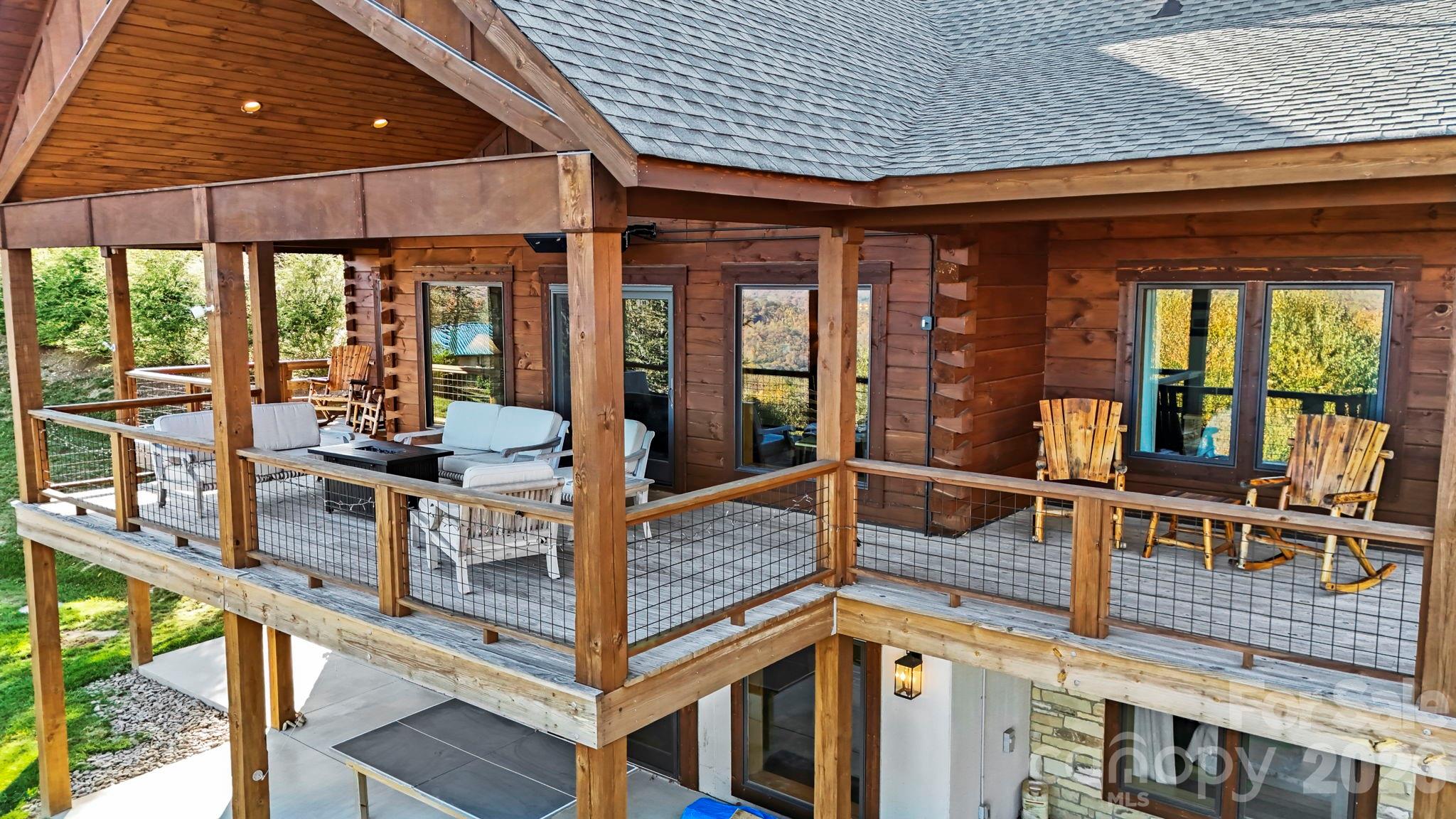 584 Grey Fox Ridge — Banner Elk