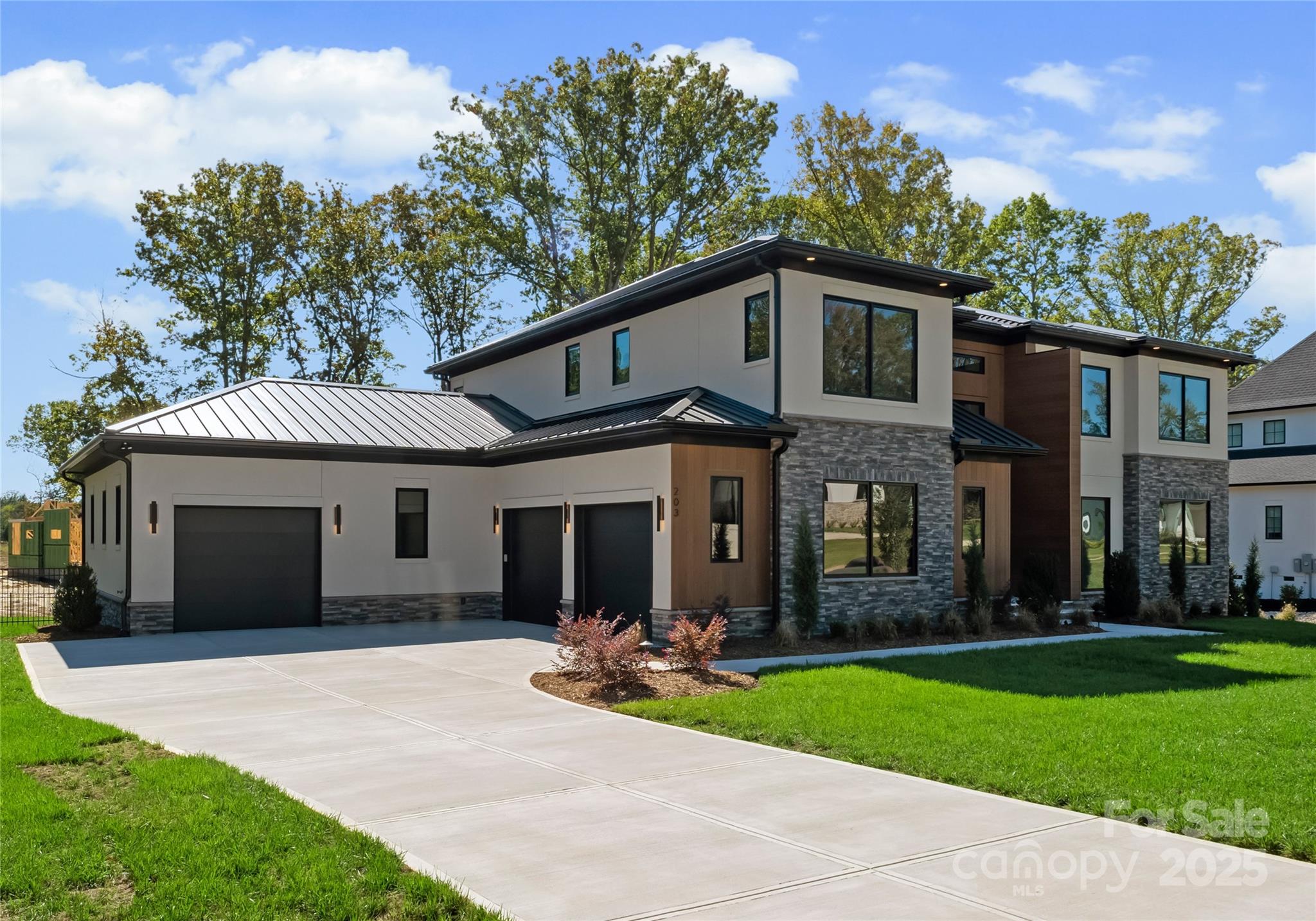 203 Sugar Maple Lane #23 — Matthews