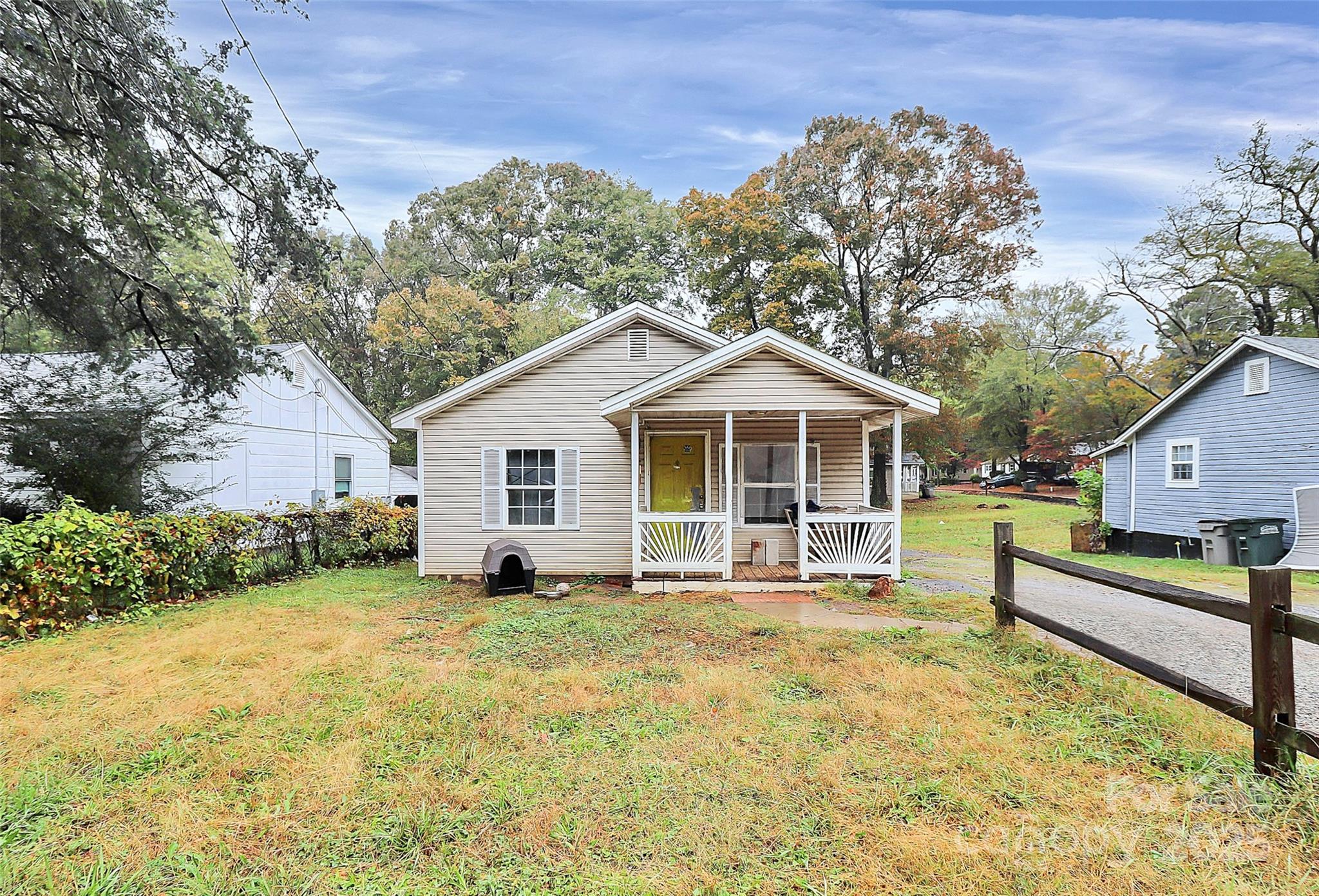1104 W Davidson Avenue — Gastonia