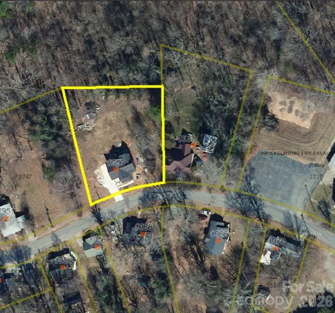1359 Delwood Drive — Lenoir