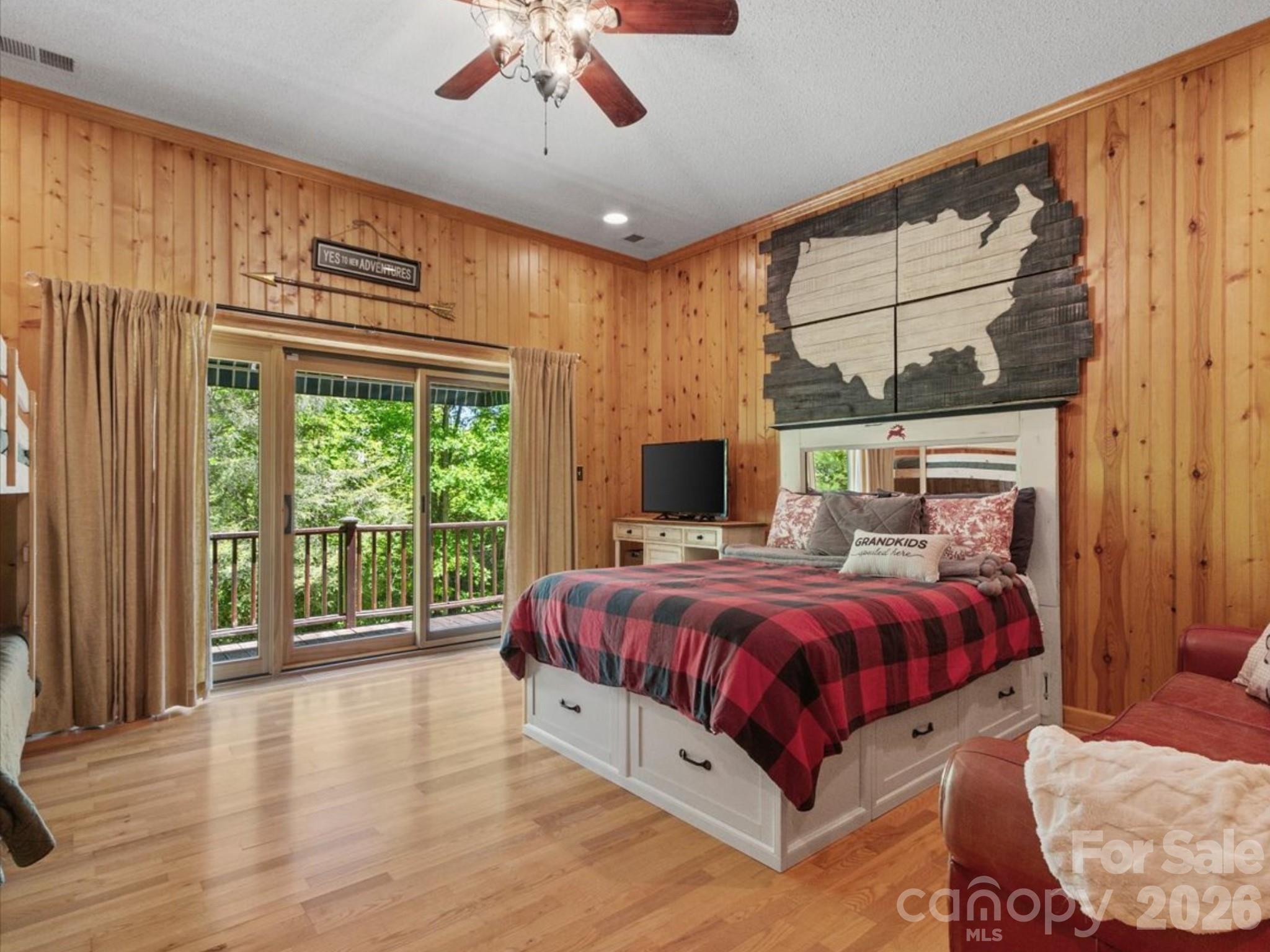 7255 Laurel Hill Drive — Newland