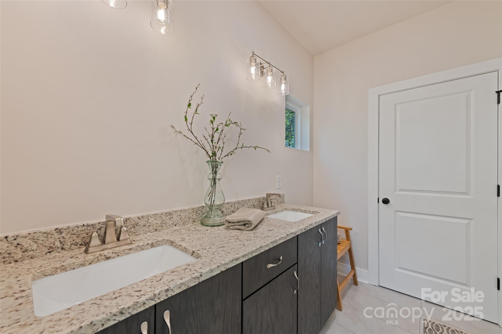 1807 Fisher Creek Road — Sylva