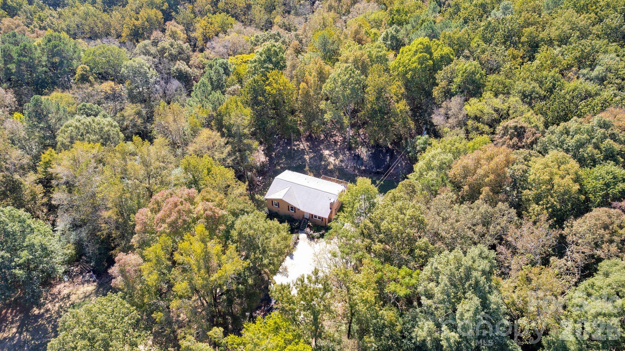 4612 Huggins Road — Marshville