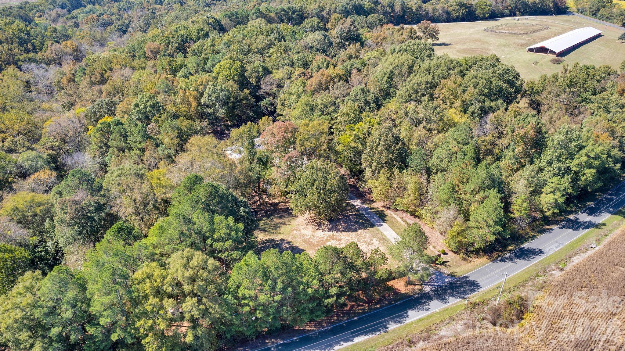 4612 Huggins Road — Marshville