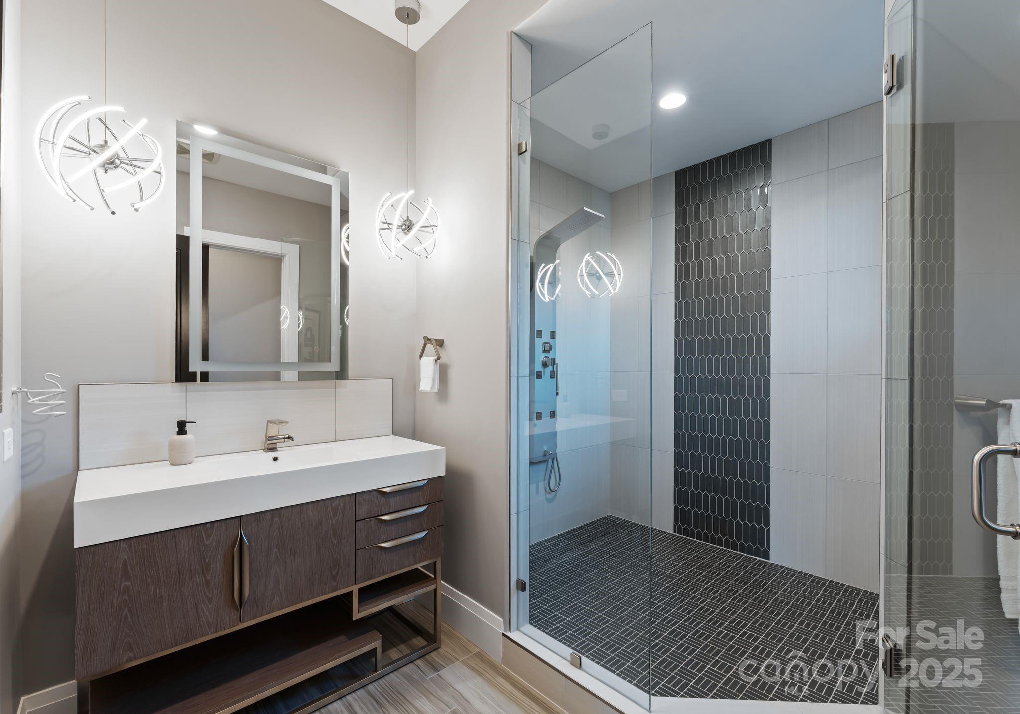 134 Cape Cod Way — Mooresville