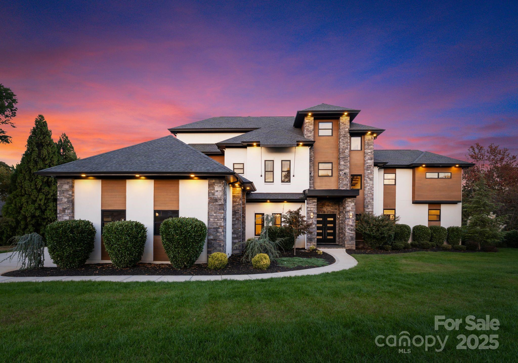 134 Cape Cod Way — Mooresville