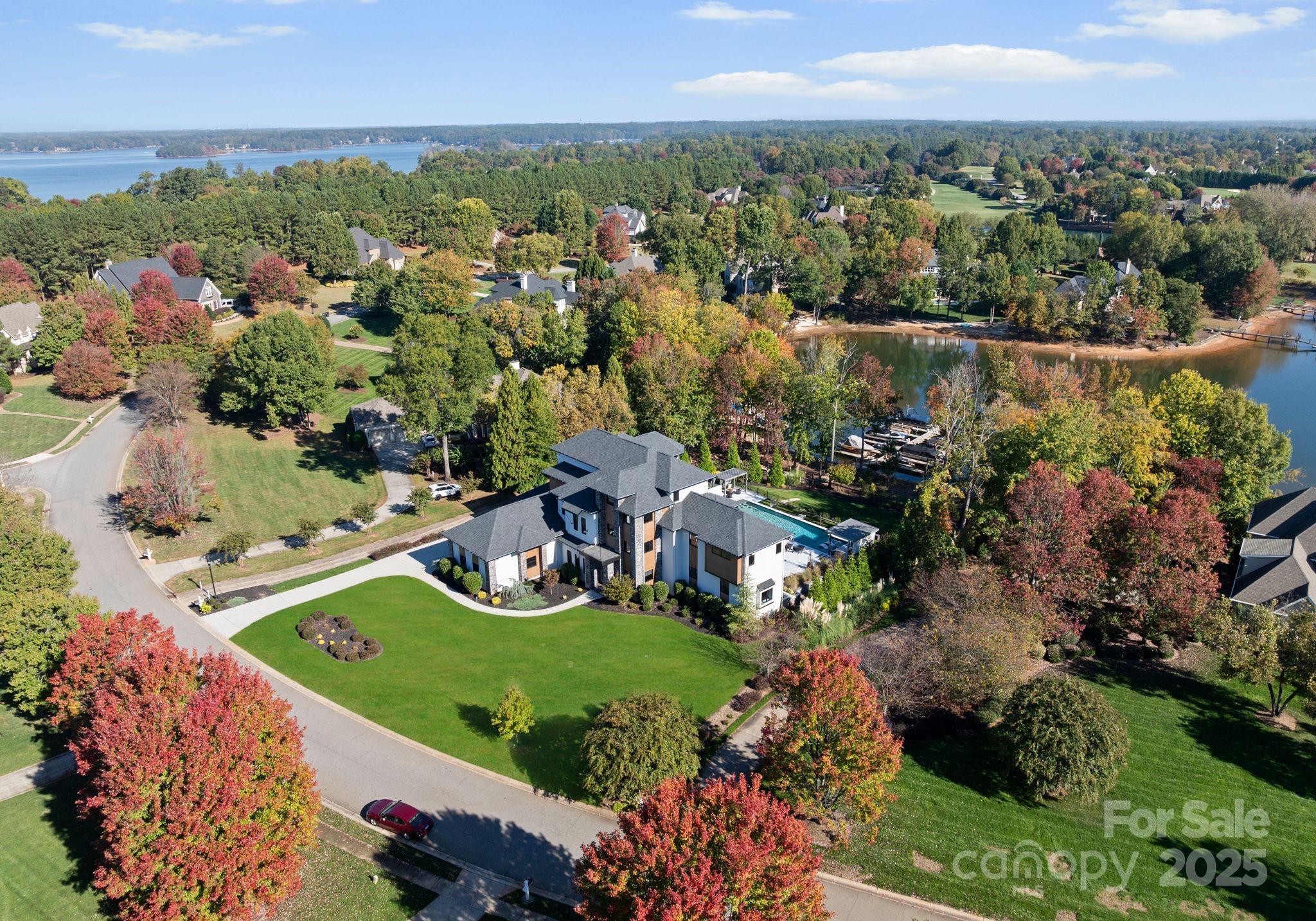 134 Cape Cod Way — Mooresville