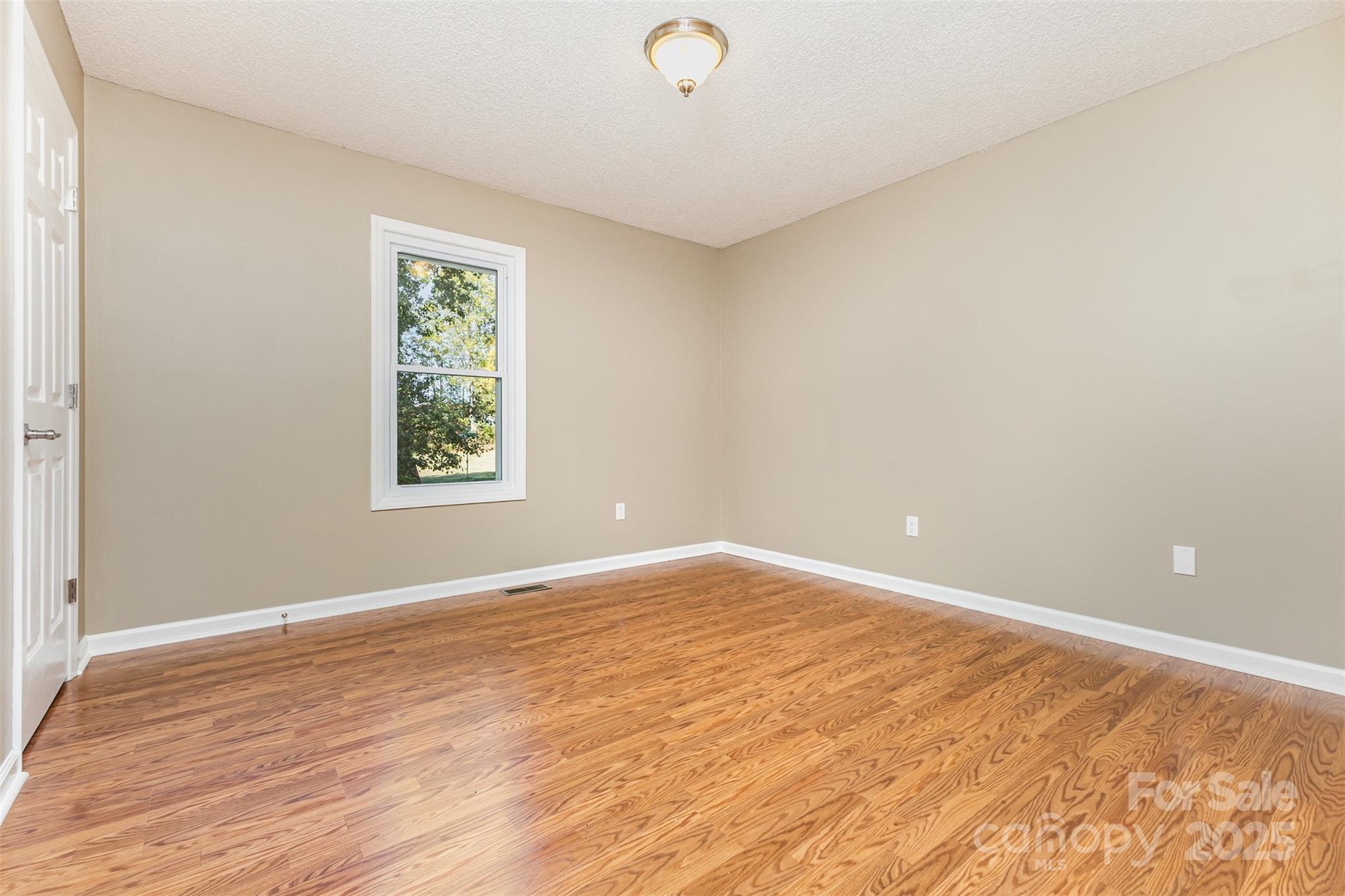 709 Robin Avenue — Kannapolis