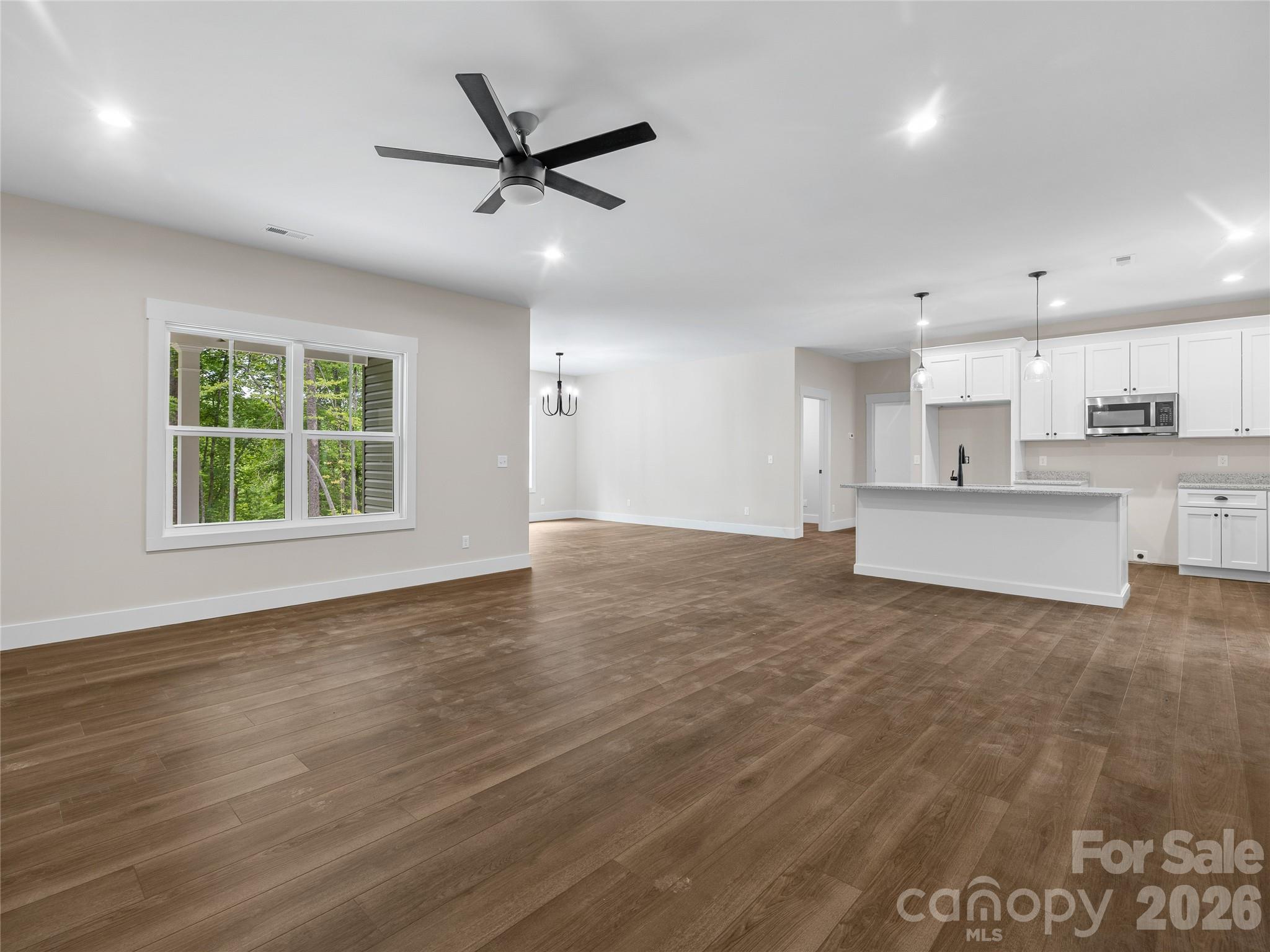 16 Forest Drive — Travelers Rest