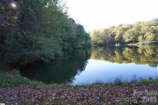 16 Forest Drive — Travelers Rest