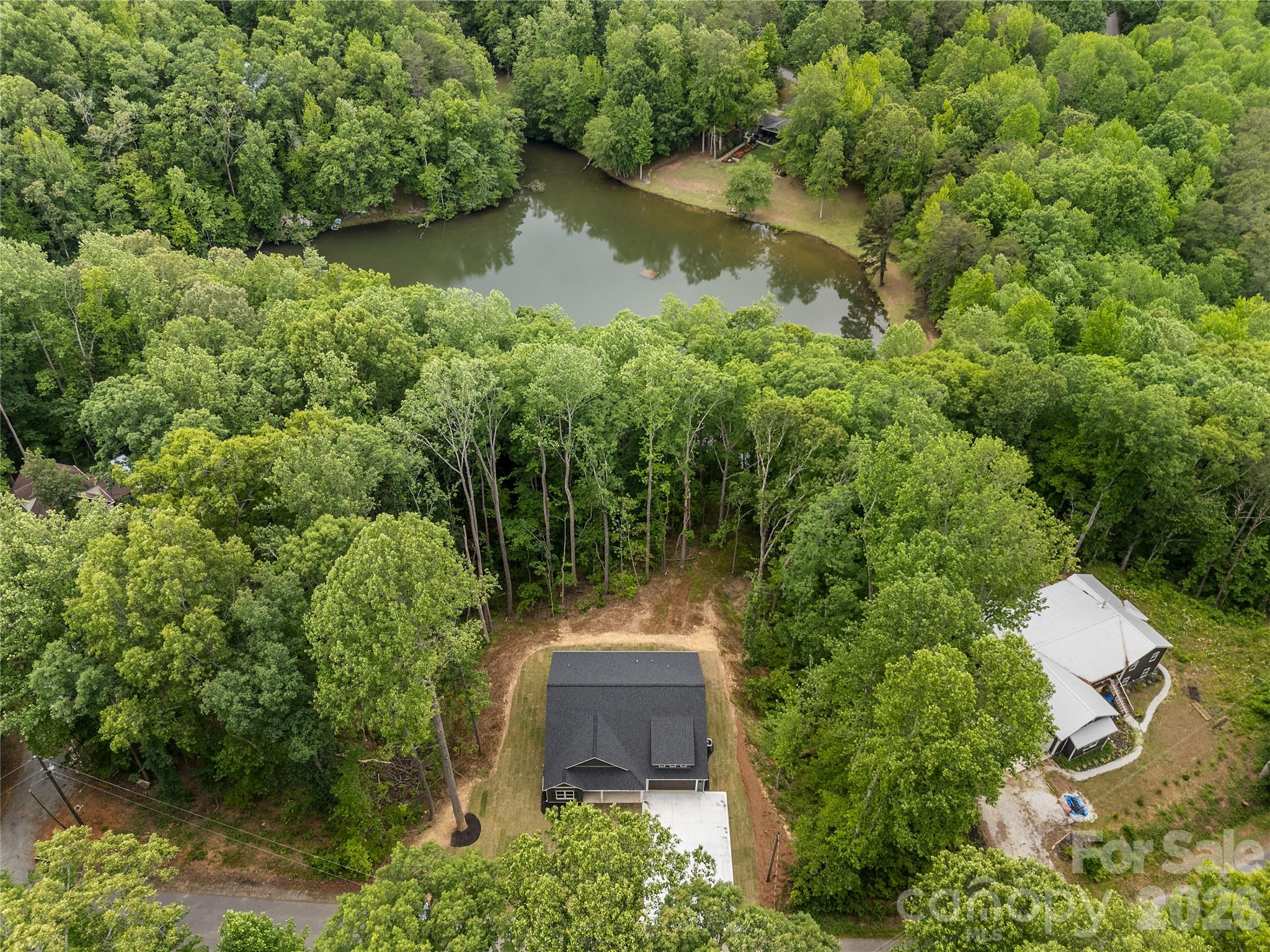 16 Forest Drive — Travelers Rest