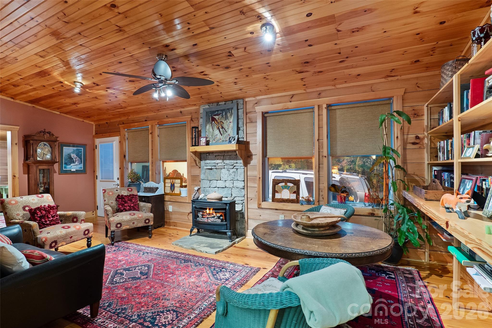 325, 141 & 75 Owl Haven Lane — Cedar Mountain