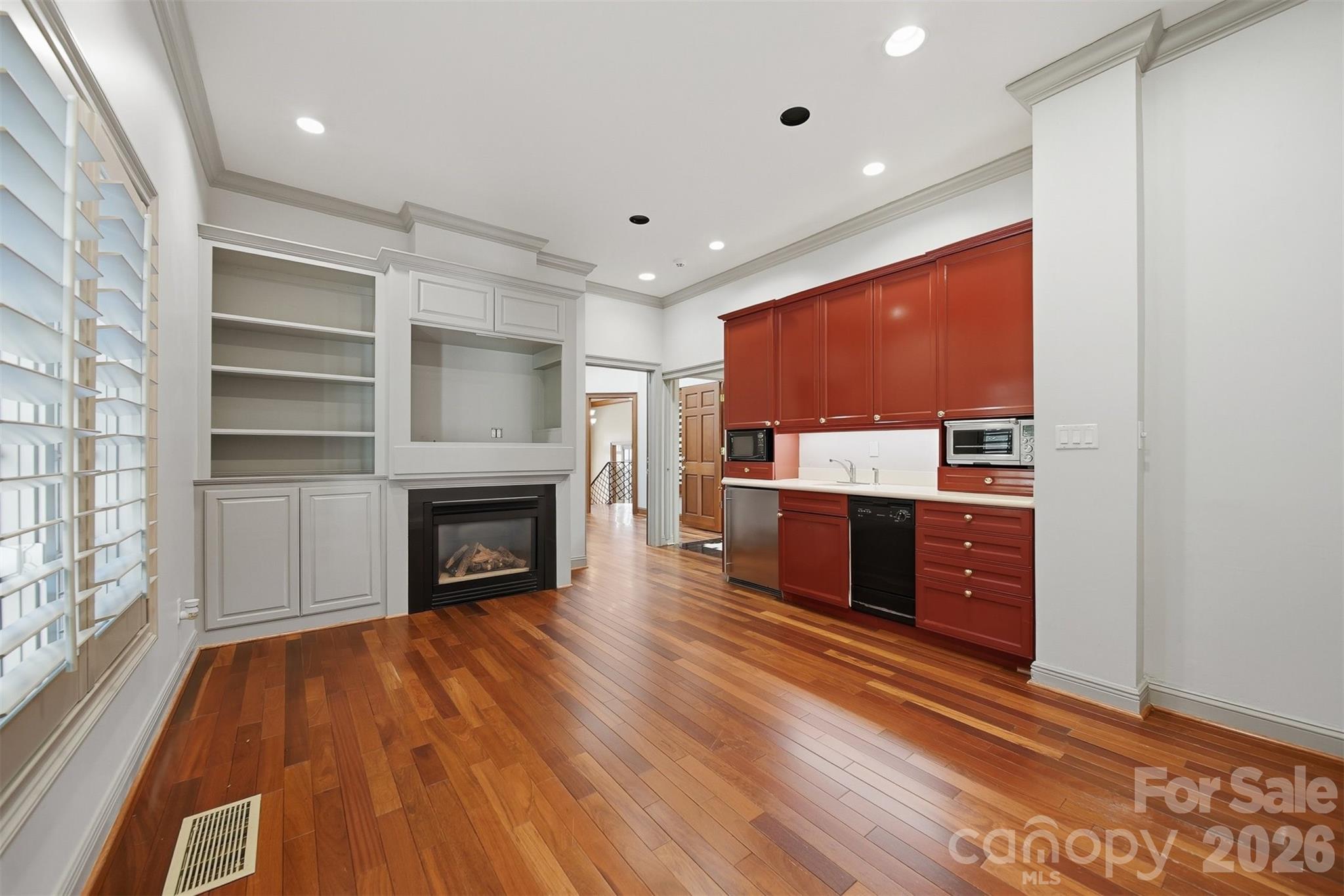 3619 Links Drive NE — Conover
