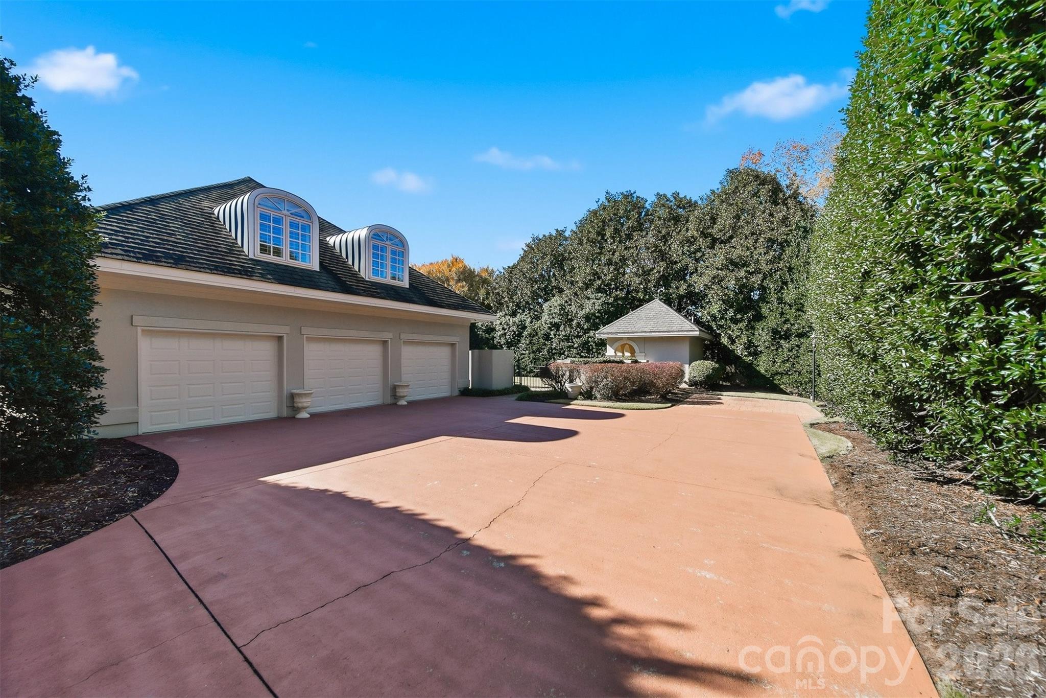 3619 Links Drive NE — Conover