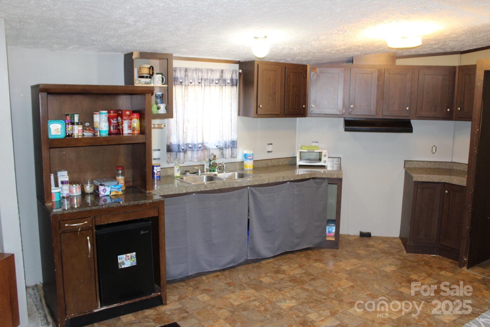 260 Buck Branch Road — Mill Spring