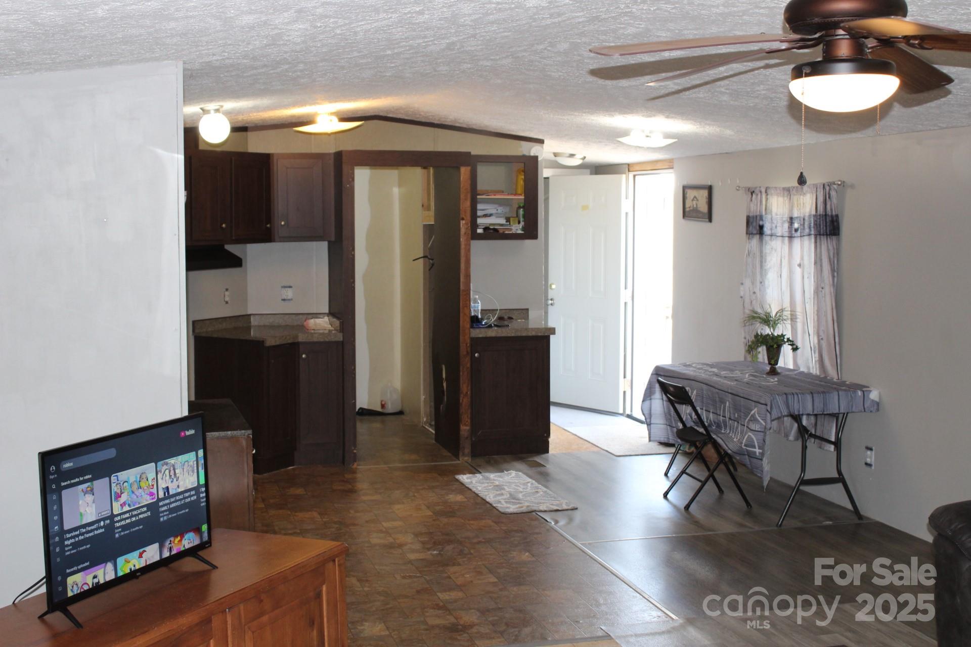 260 Buck Branch Road — Mill Spring