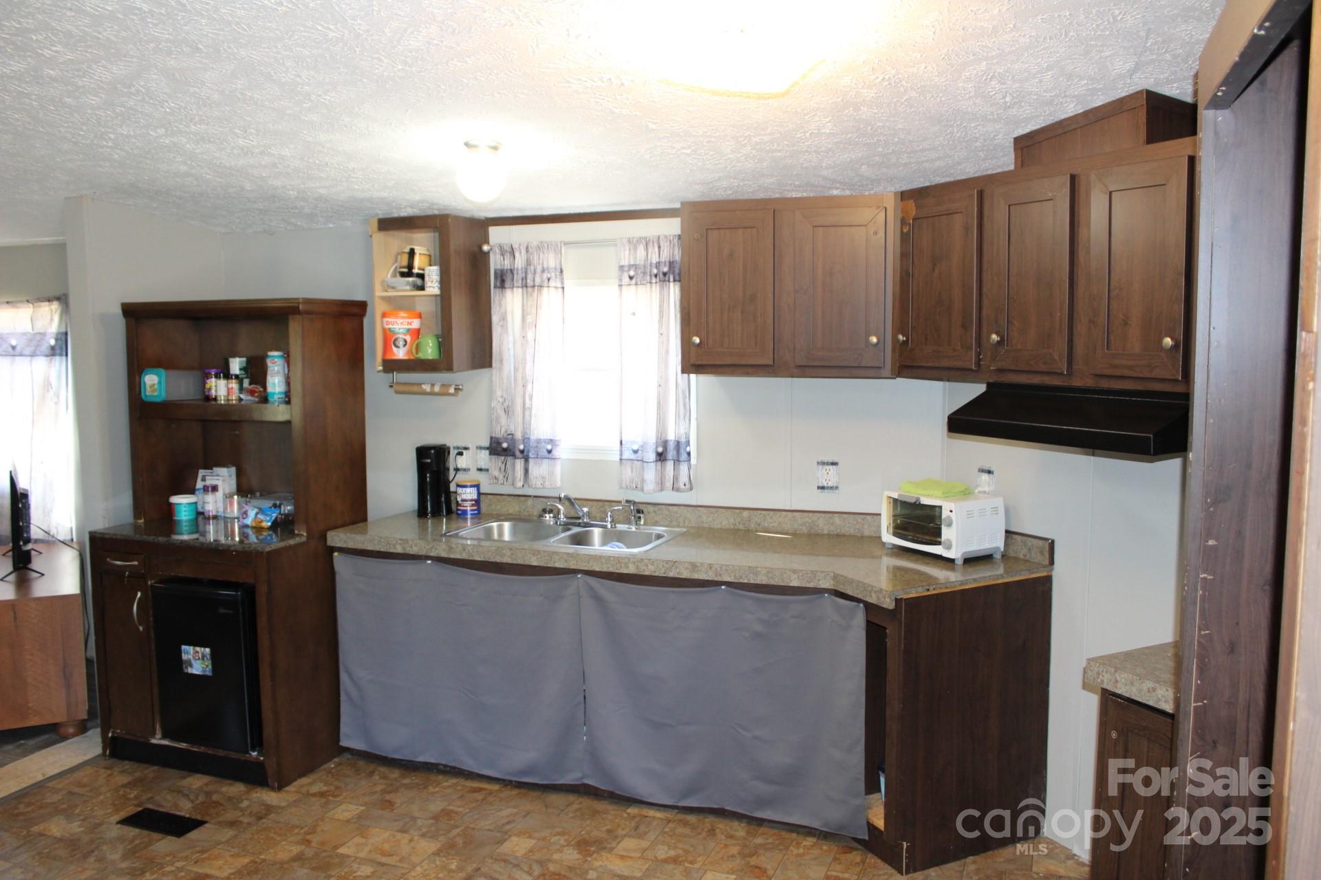 260 Buck Branch Road — Mill Spring