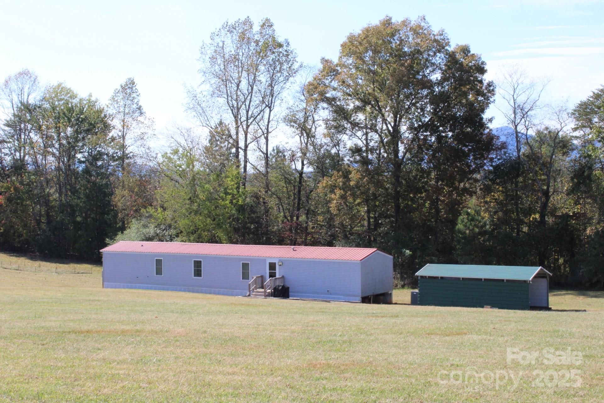 260 Buck Branch Road — Mill Spring