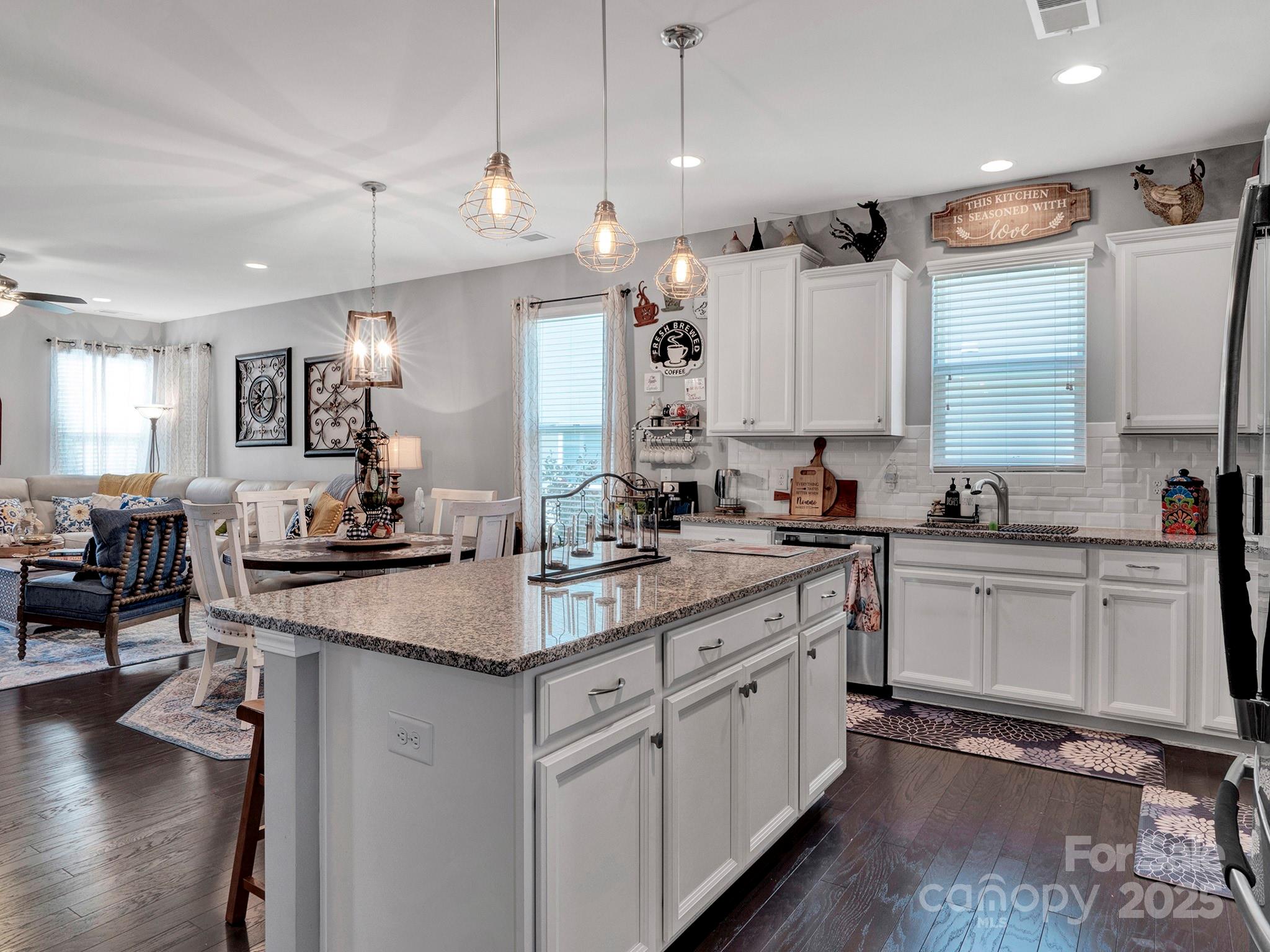 3129 Bridgewater Street — Lancaster