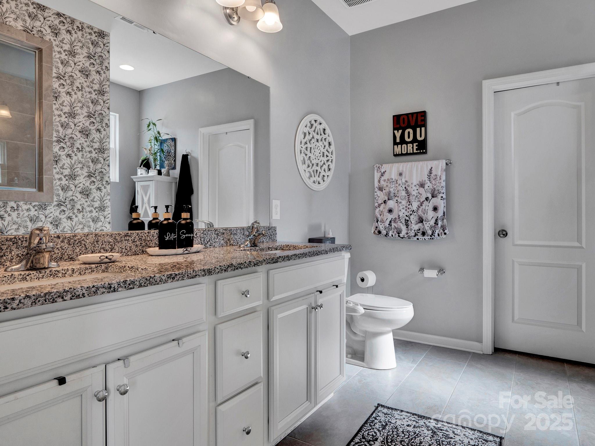 3129 Bridgewater Street — Lancaster