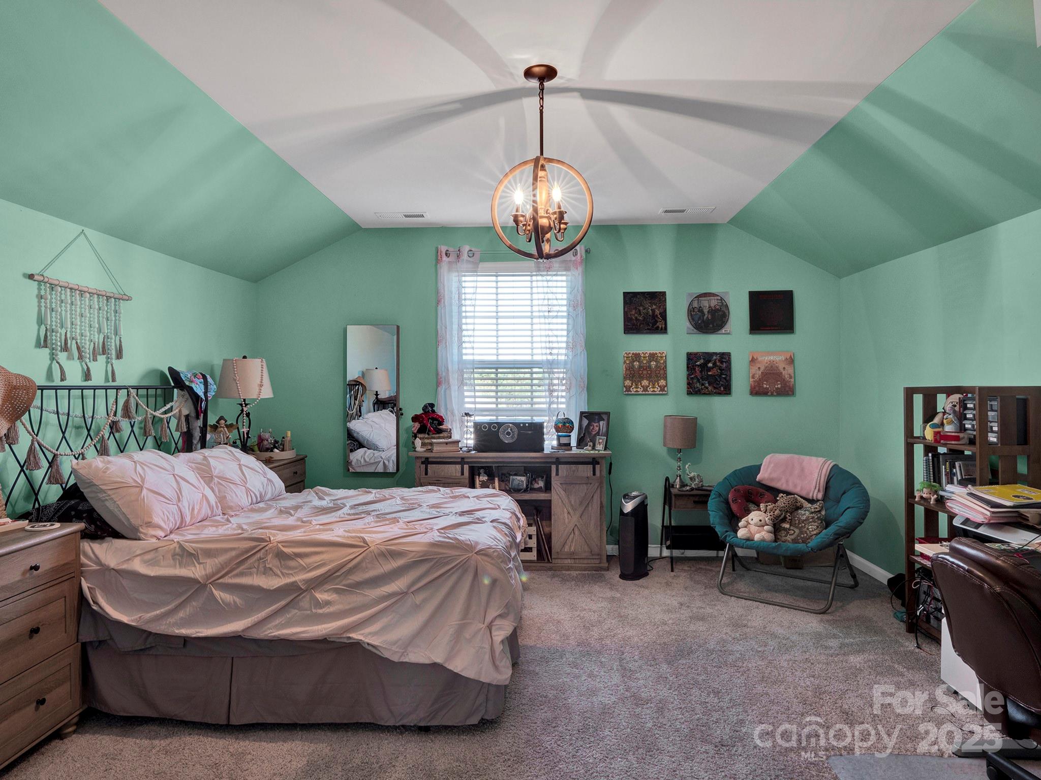 3129 Bridgewater Street — Lancaster