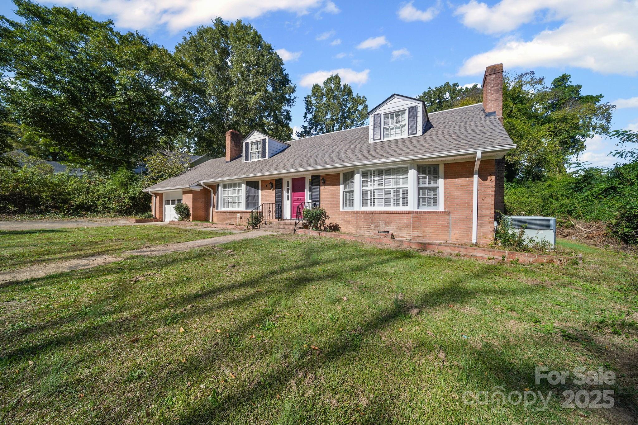 509 Lee Avenue — Wadesboro