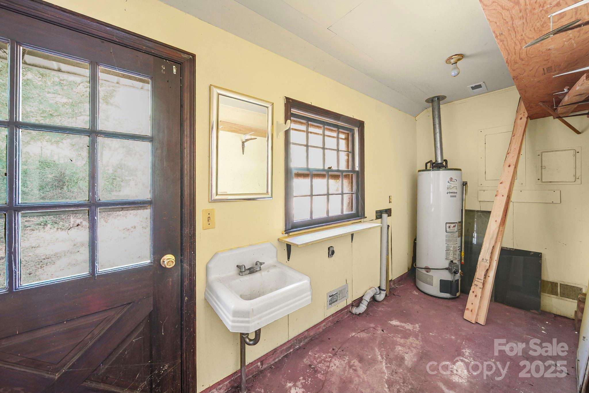 509 Lee Avenue — Wadesboro