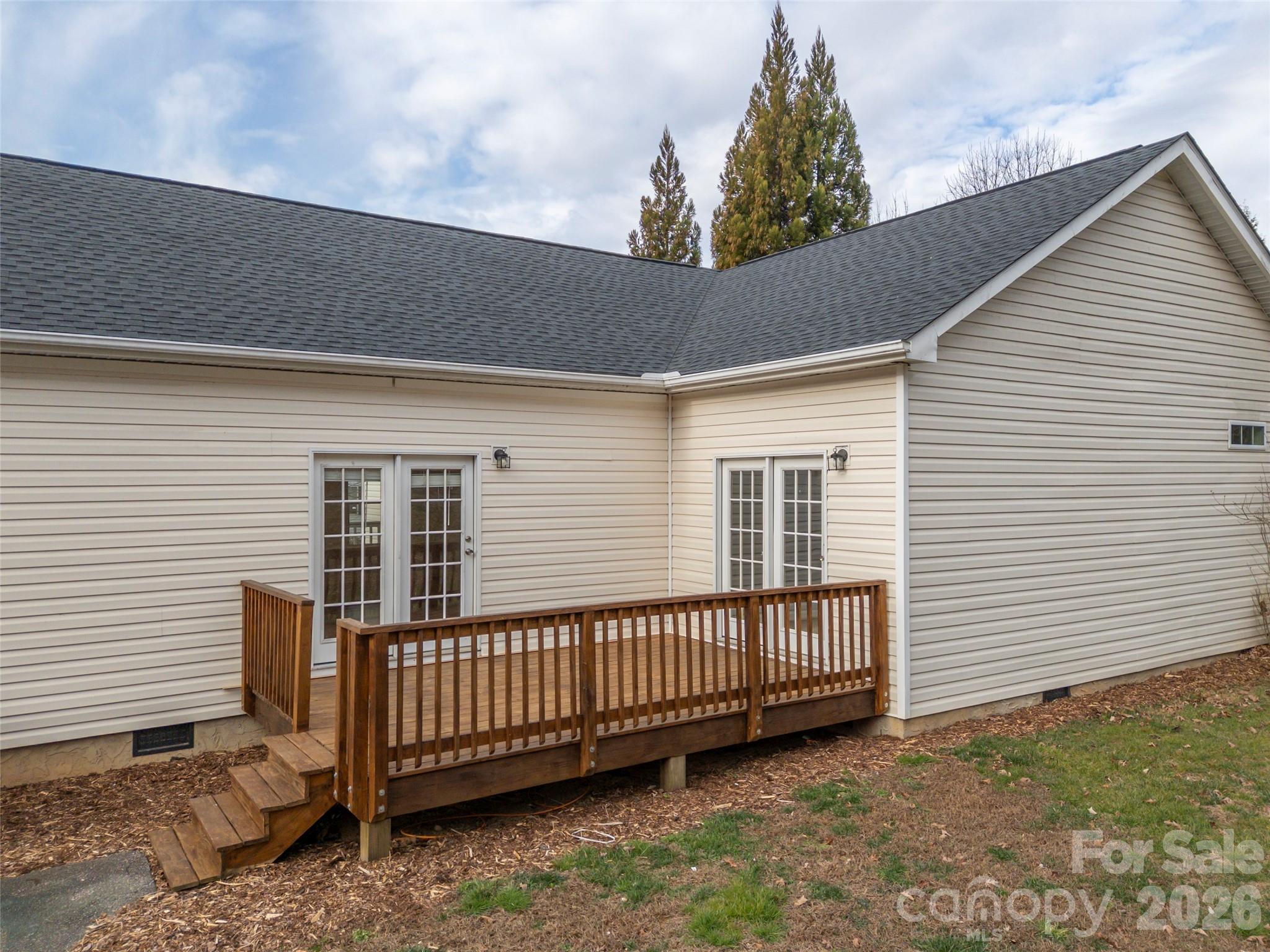 97 Meadowview Drive — Saluda