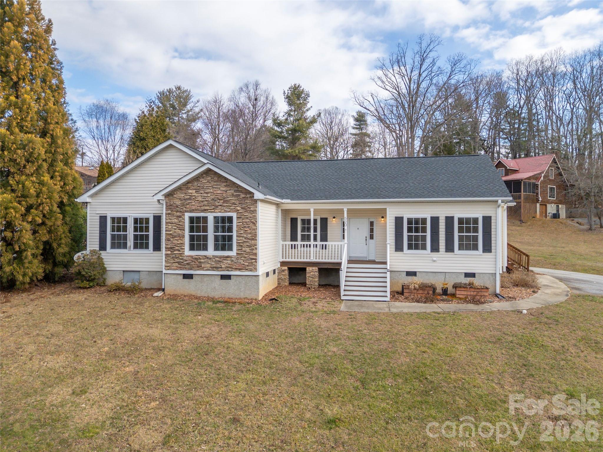 97 Meadowview Drive — Saluda