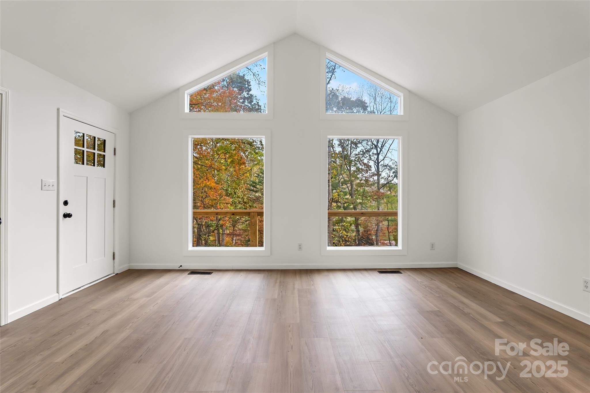 201 Cedarview Drive — Asheville