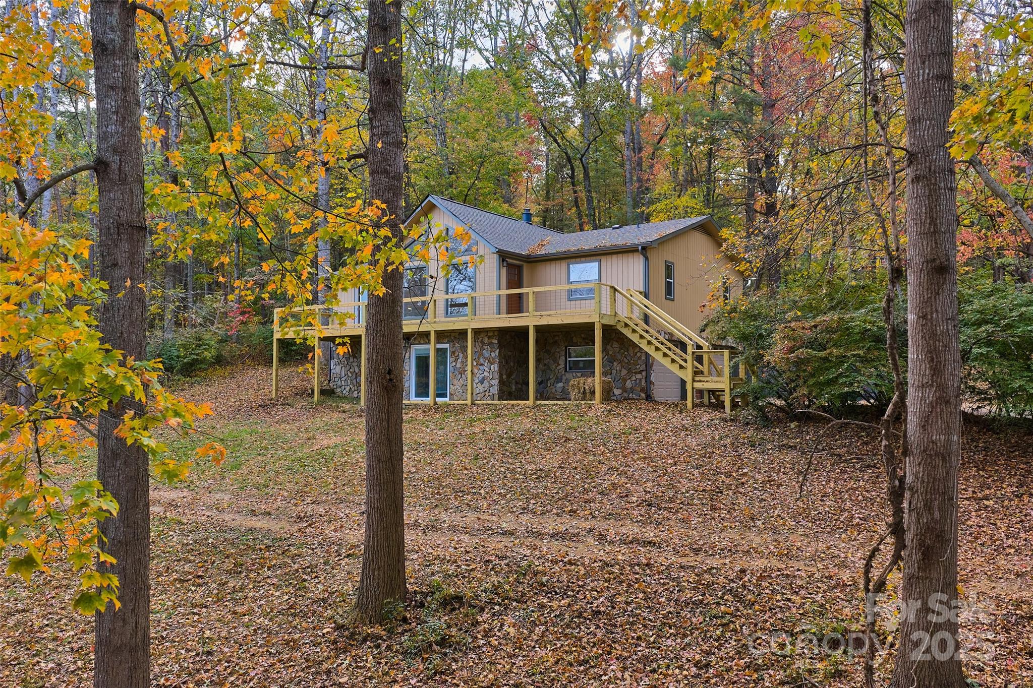 201 Cedarview Drive — Asheville