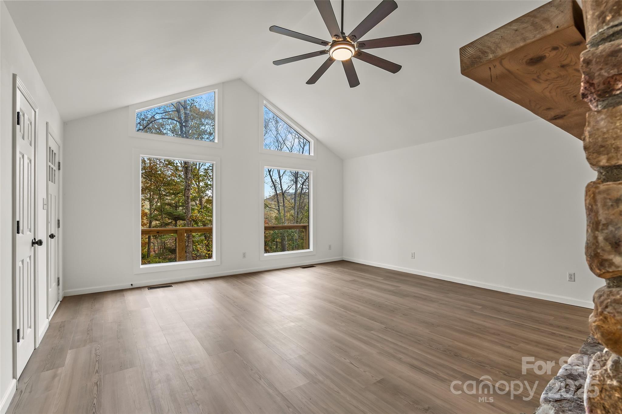 201 Cedarview Drive — Asheville