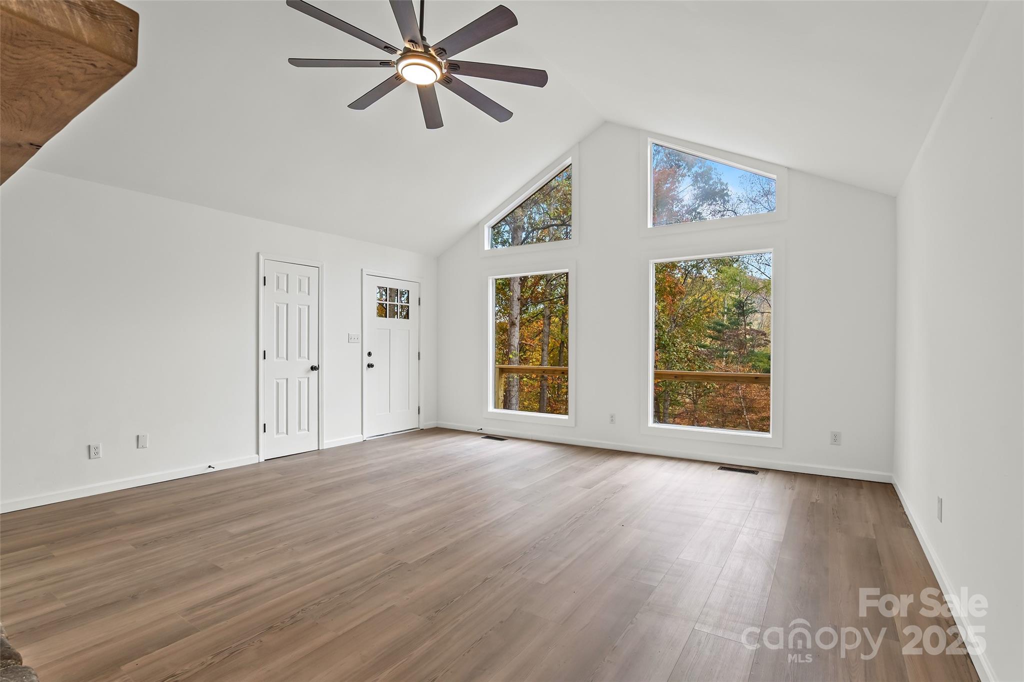 201 Cedarview Drive — Asheville