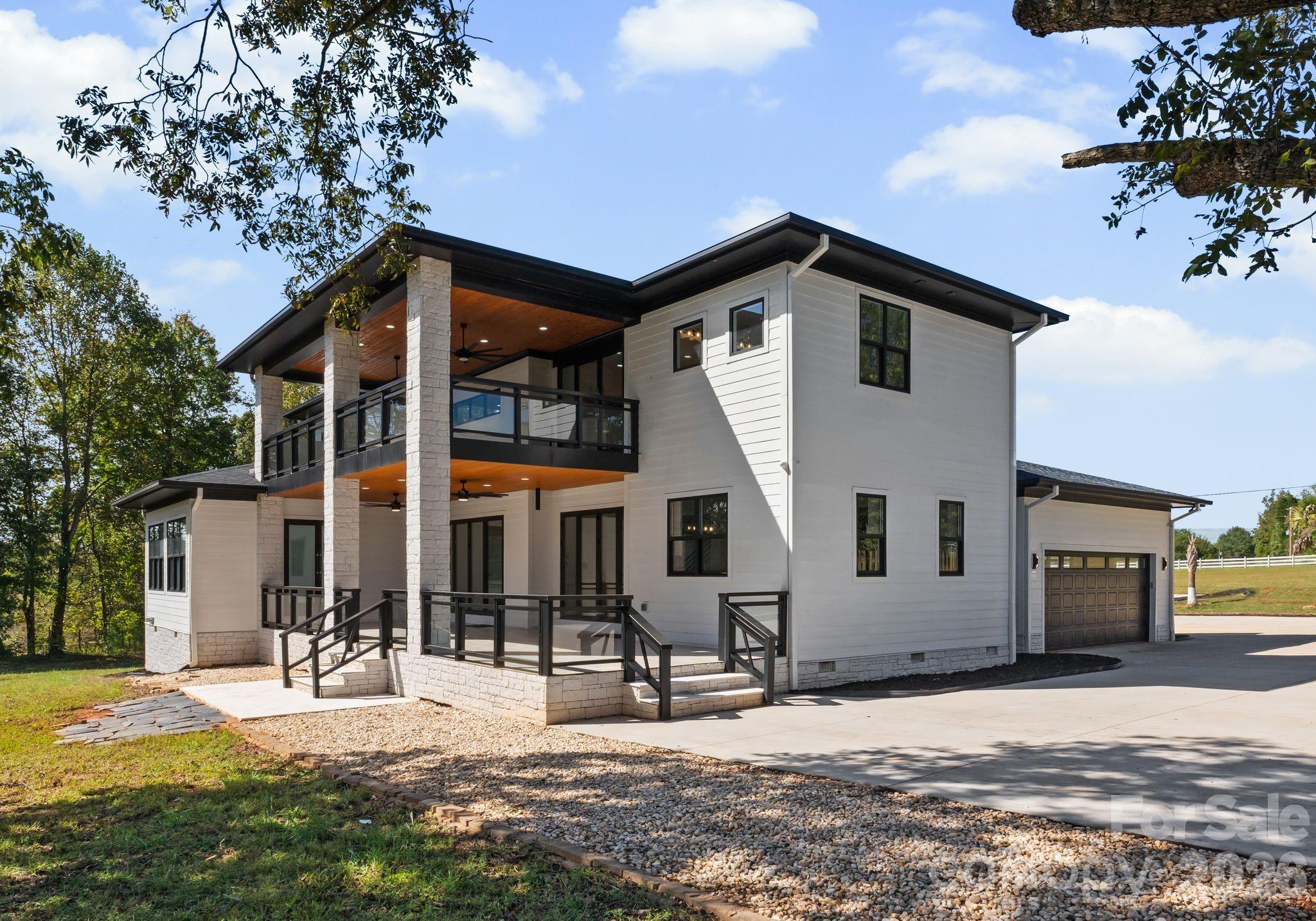 116 Bent Twig Drive — Statesville