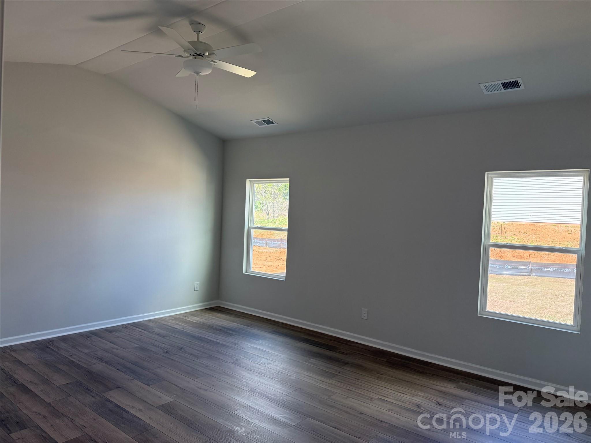 954 Leyna Court — Newton