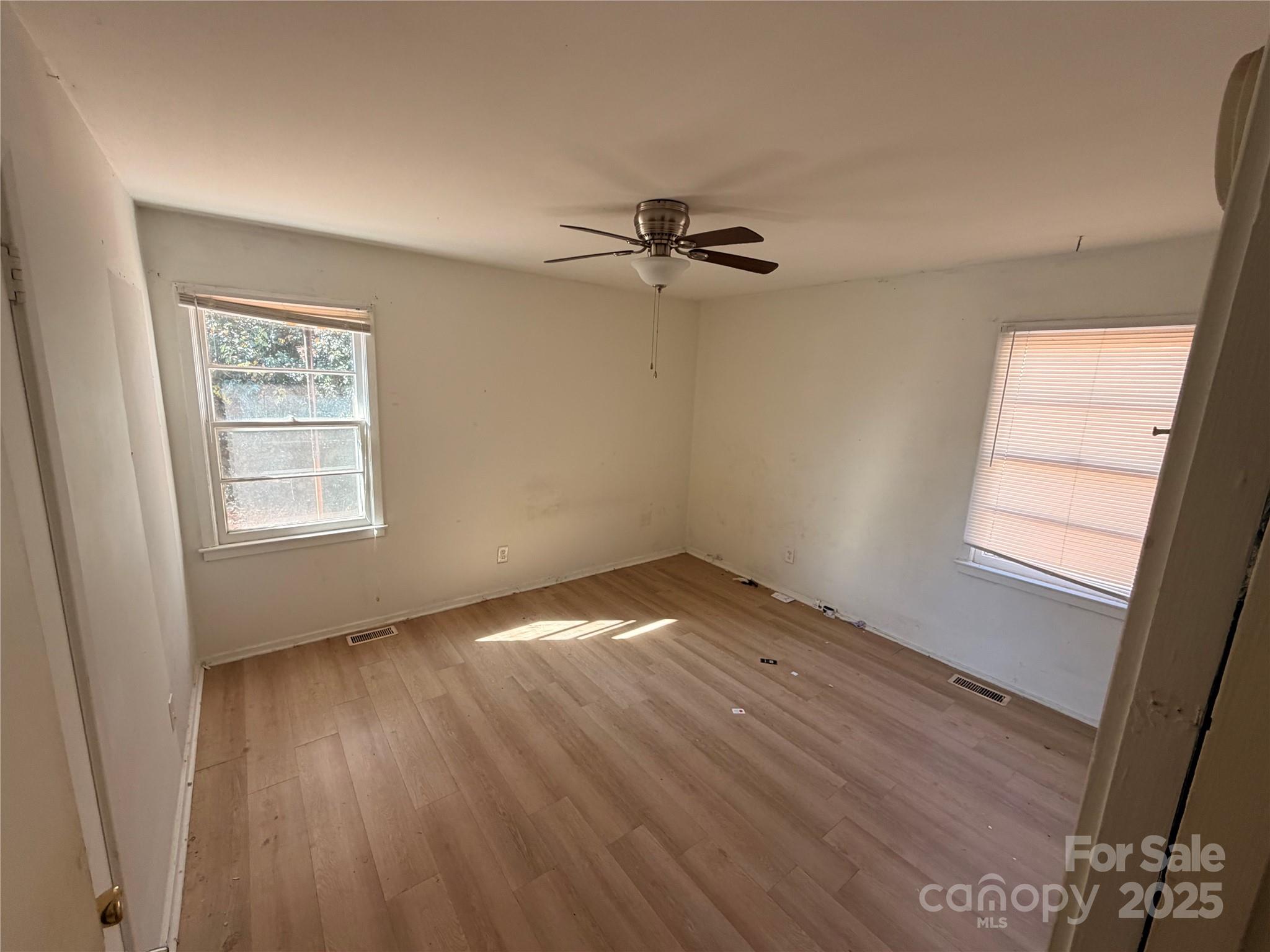 828 Tennyson Drive — Charlotte