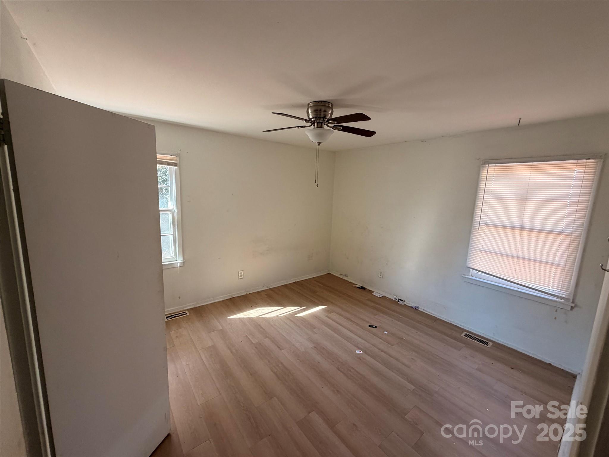 828 Tennyson Drive — Charlotte
