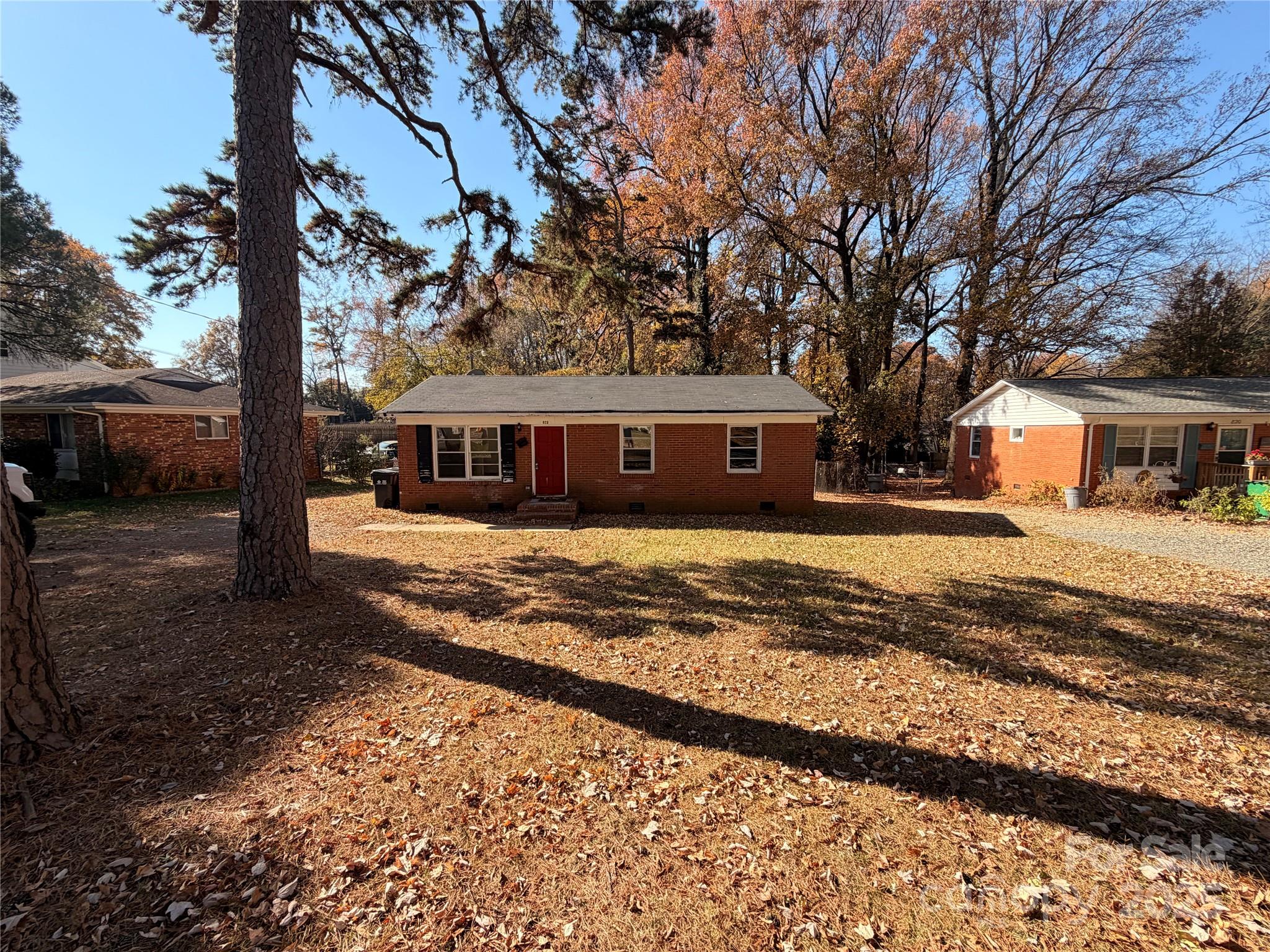 828 Tennyson Drive — Charlotte