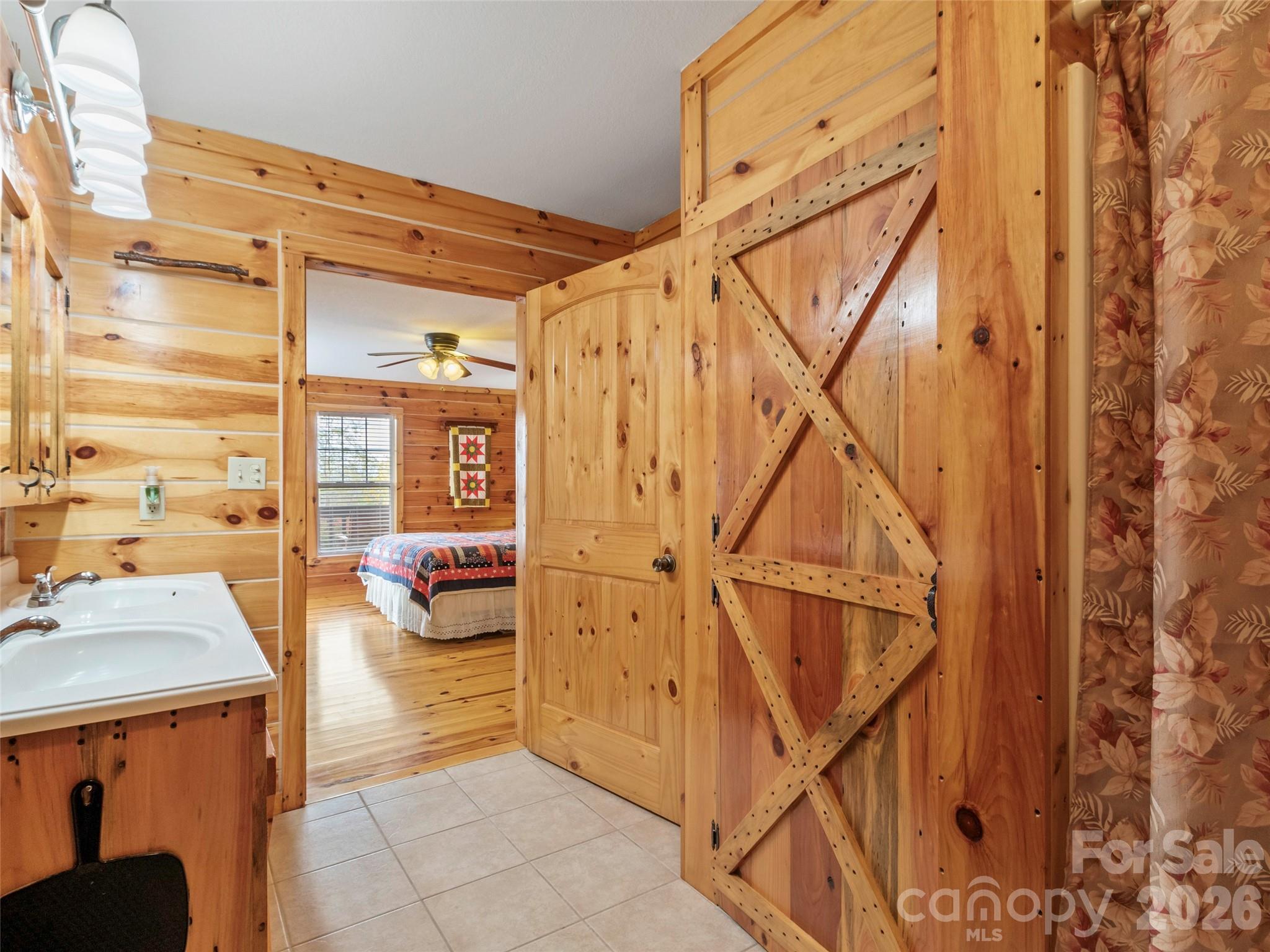 1447/1421 Ayers Mountain Road — Green Mountain