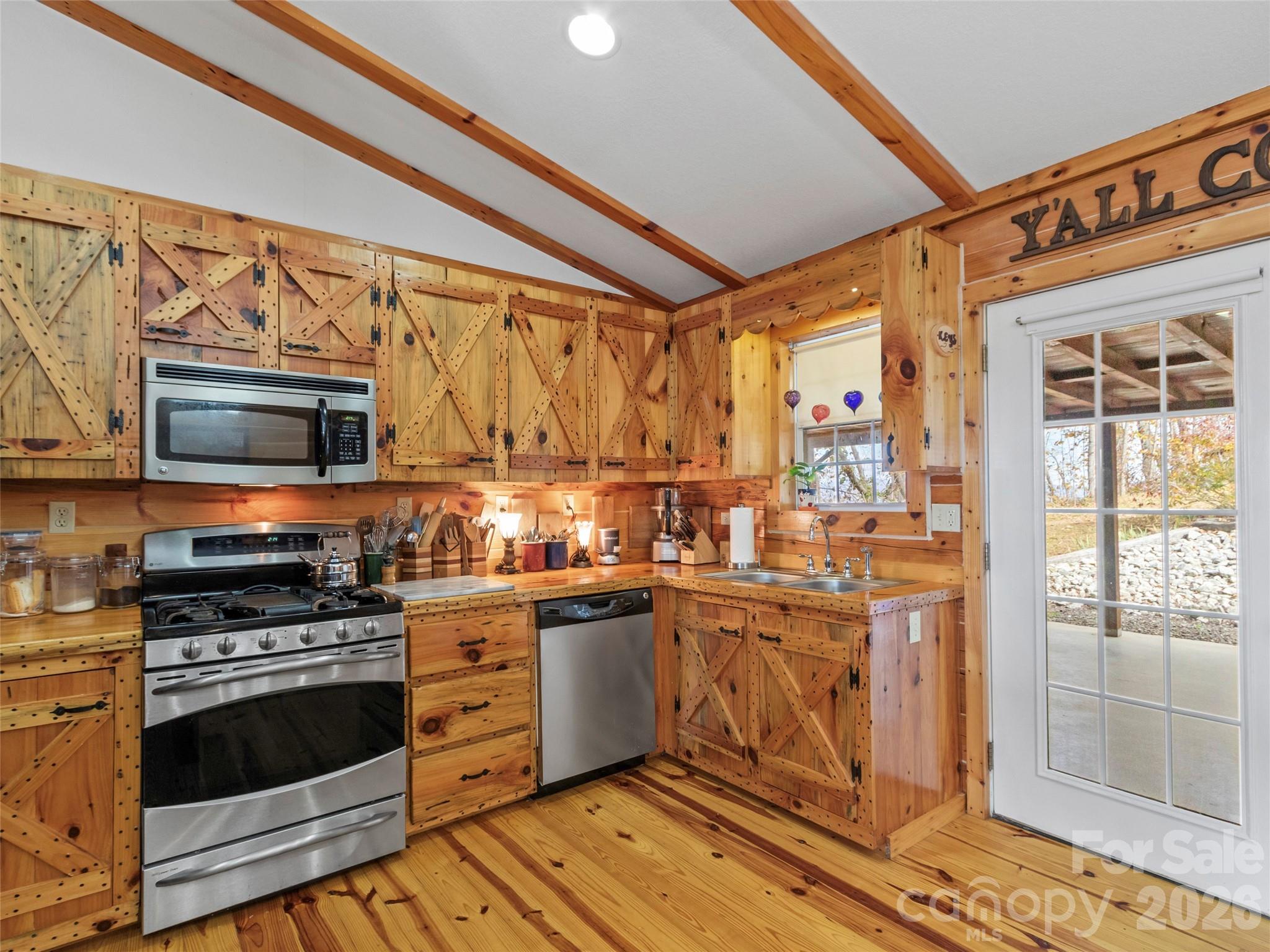 1447/1421 Ayers Mountain Road — Green Mountain