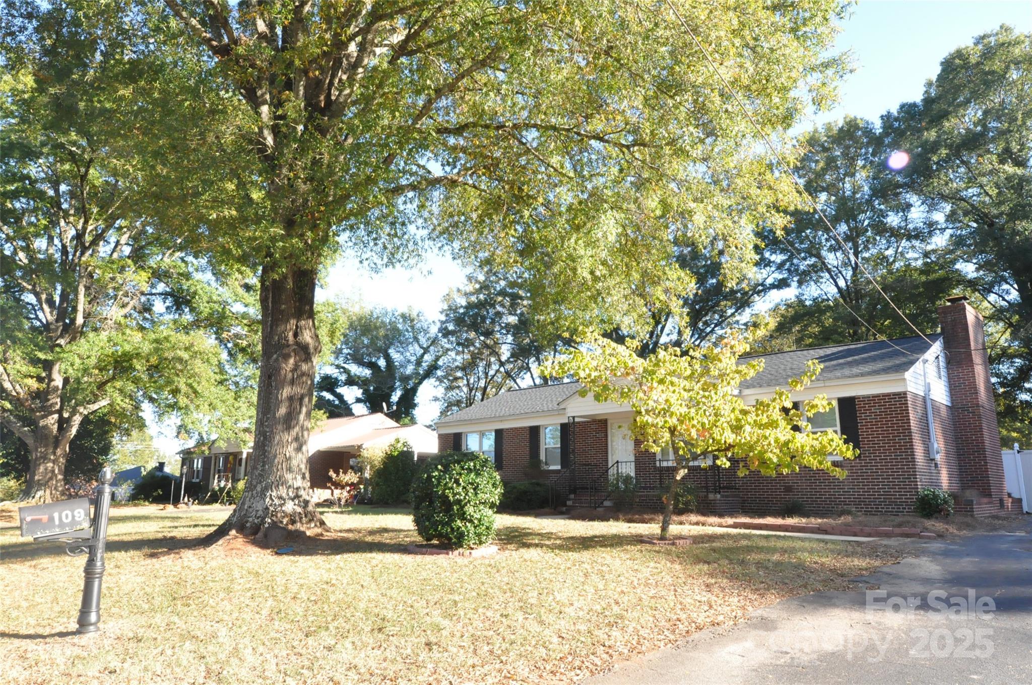 109 Hardin Street — Chester