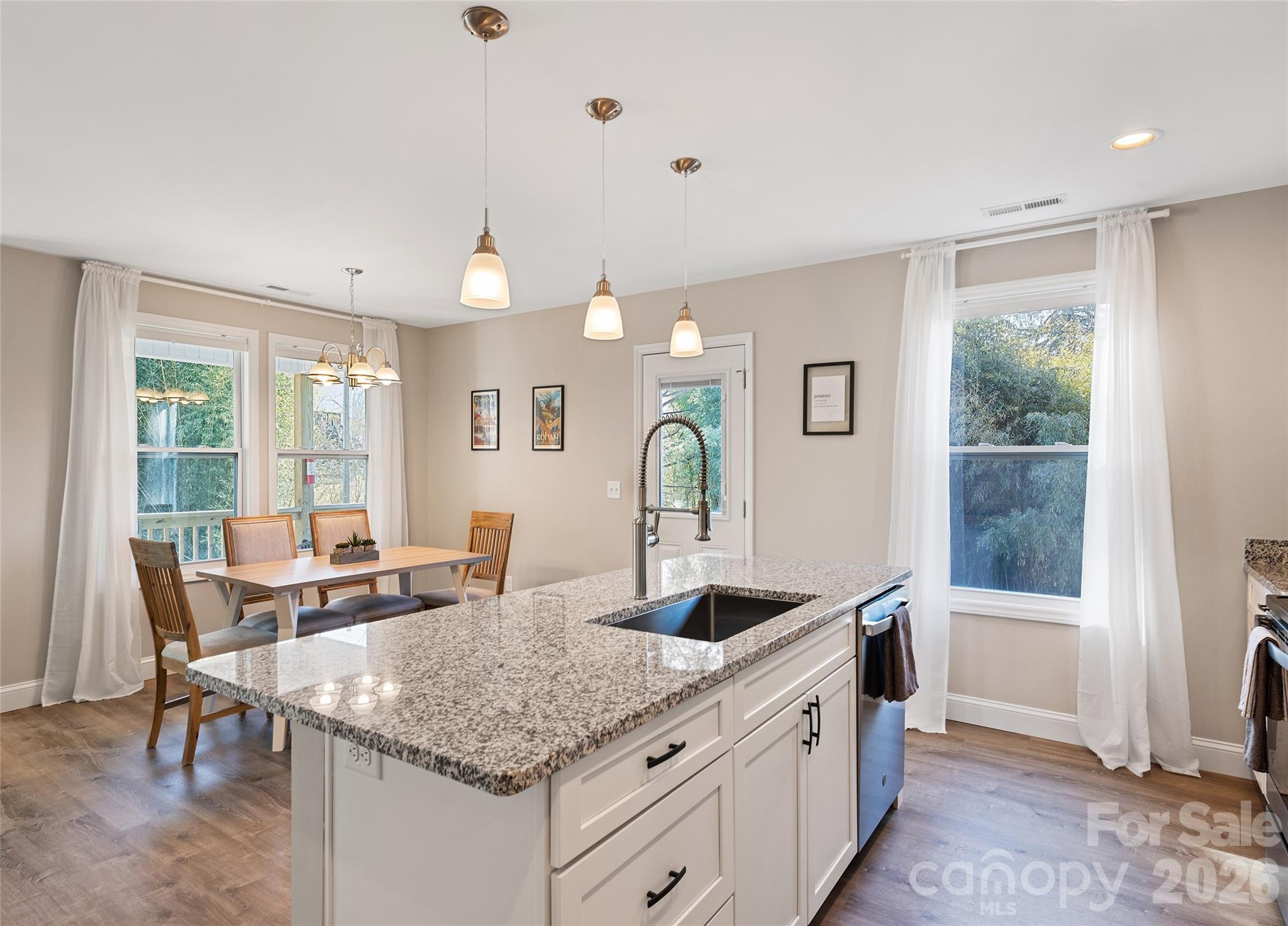 687 Holtzclaw Road — Canton