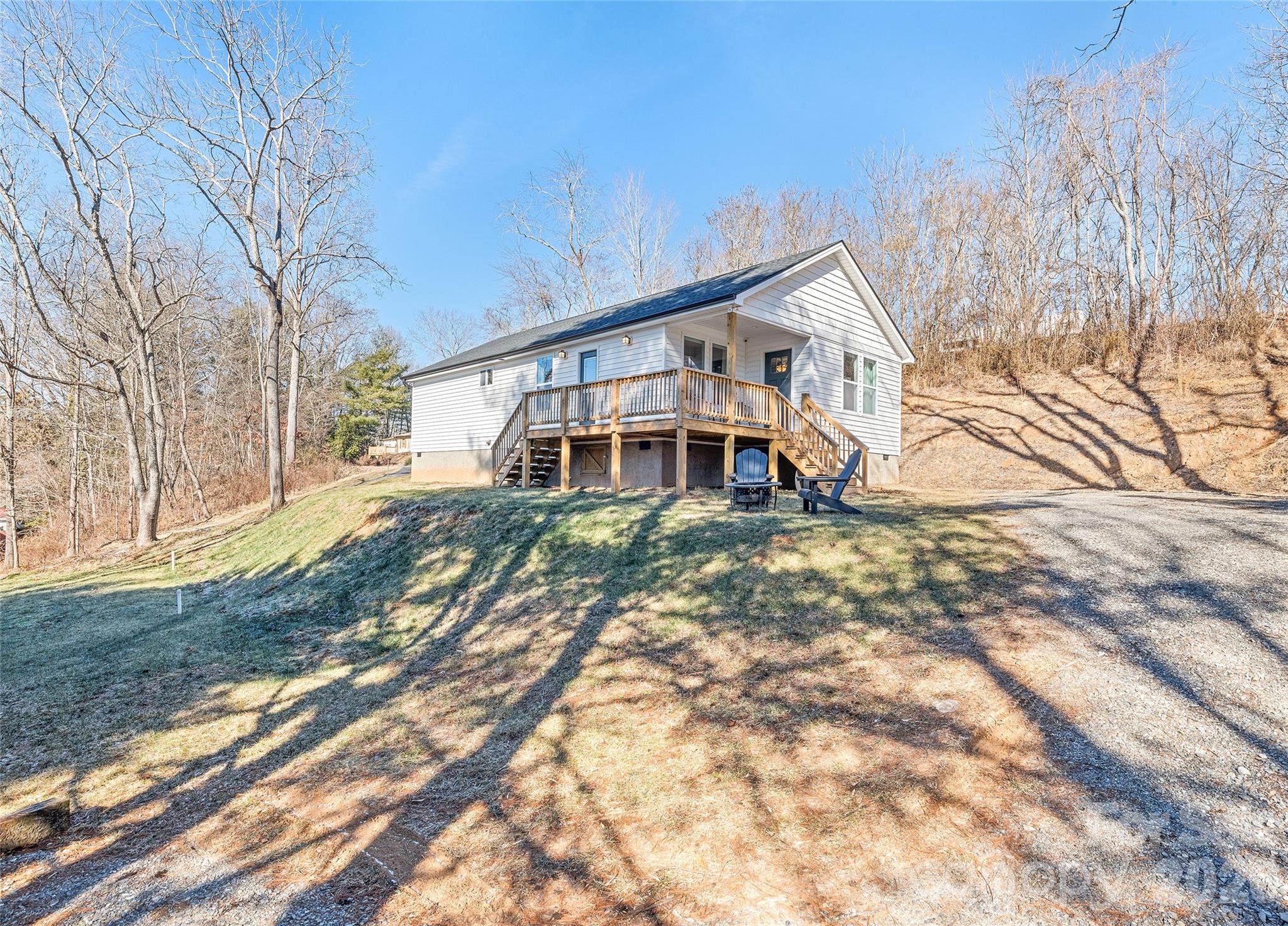 687 Holtzclaw Road — Canton