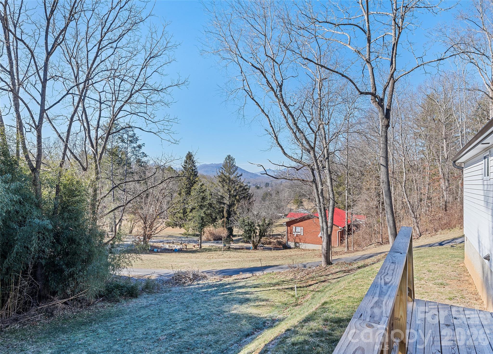 687 Holtzclaw Road — Canton