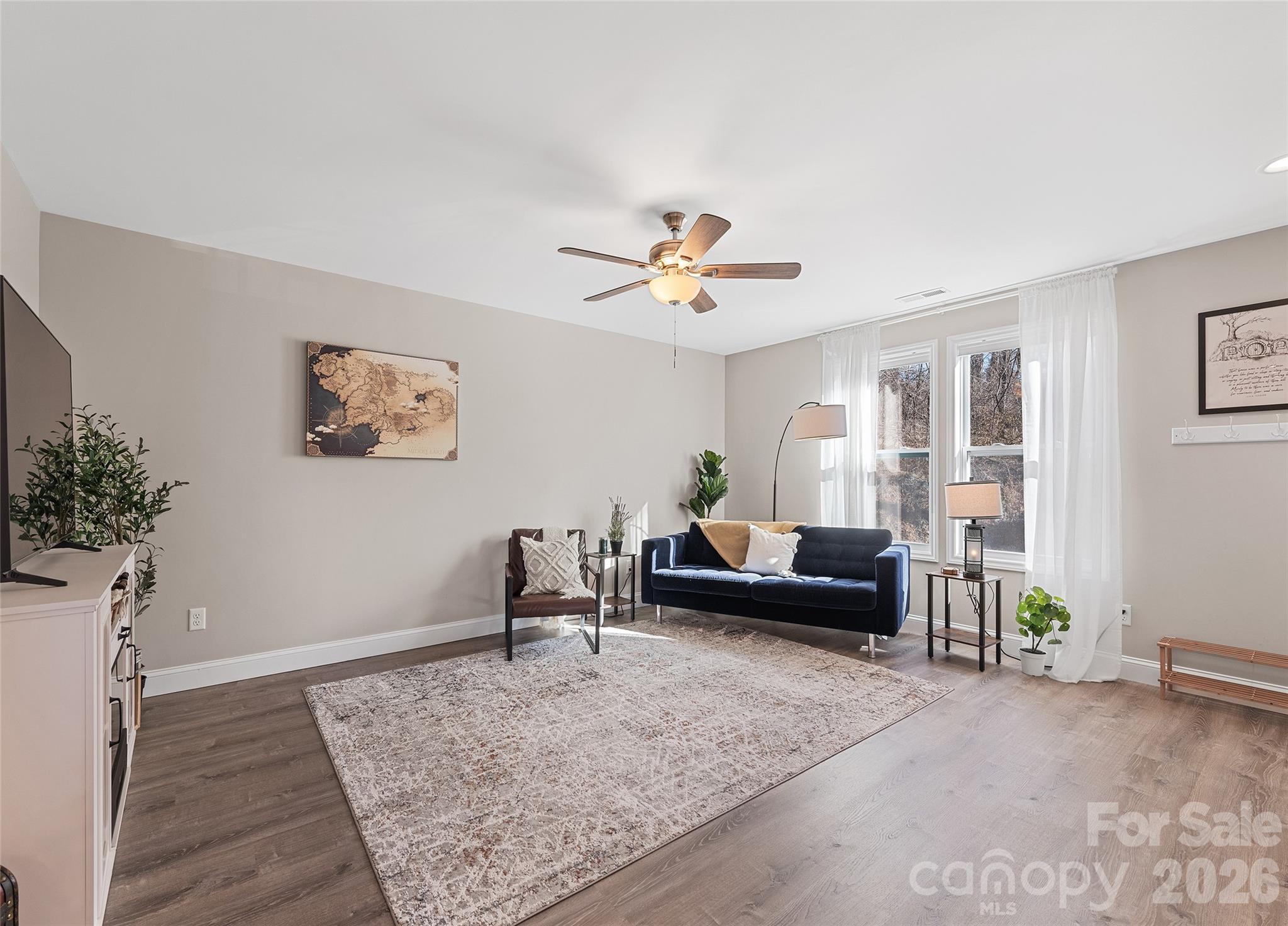 687 Holtzclaw Road — Canton