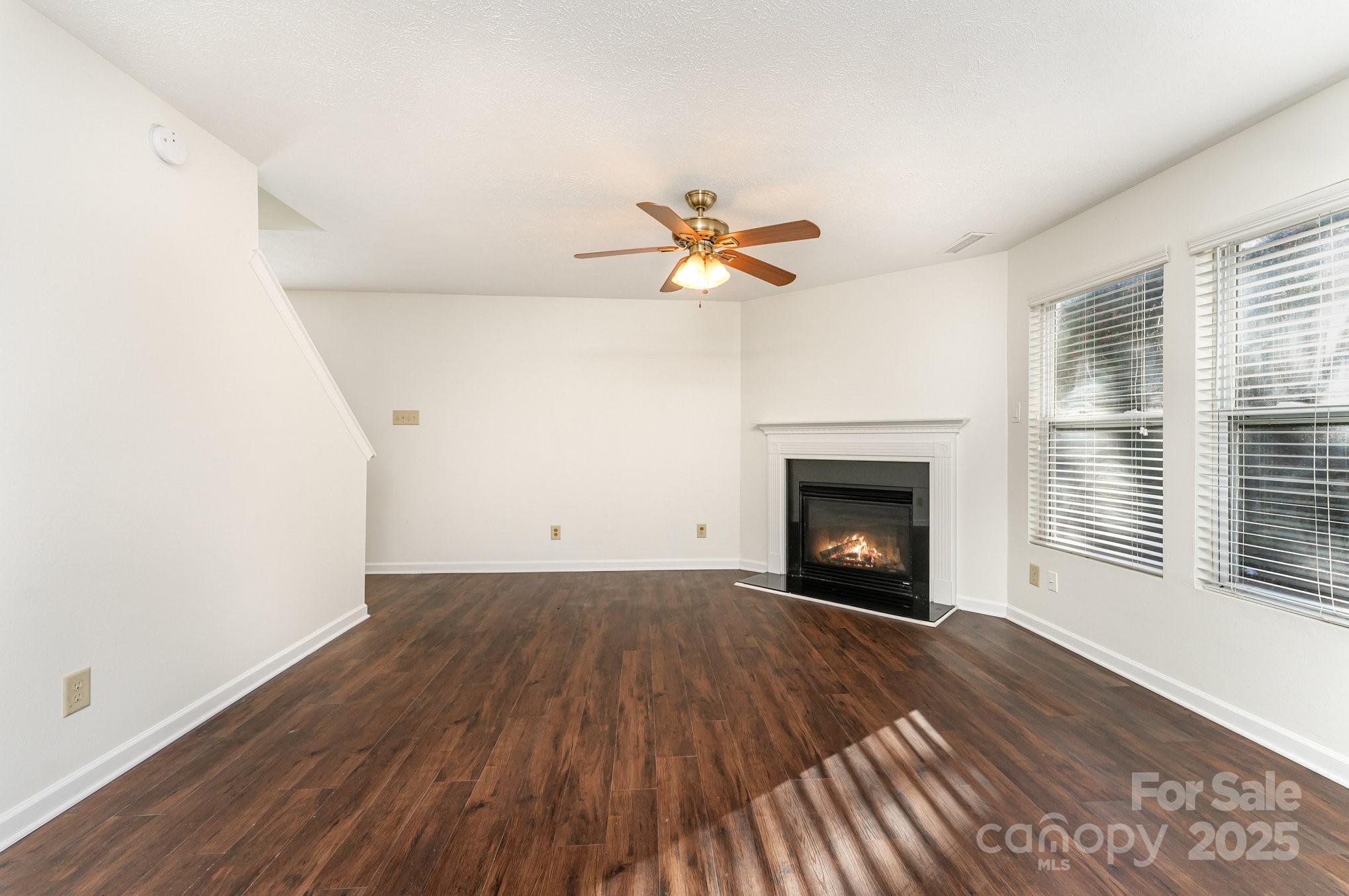 7601 Eben Drive — Charlotte