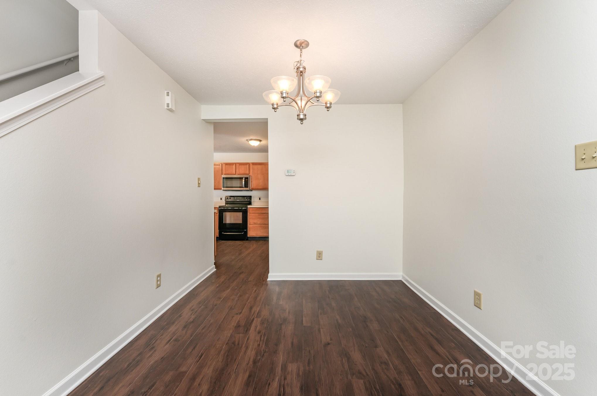 7601 Eben Drive — Charlotte