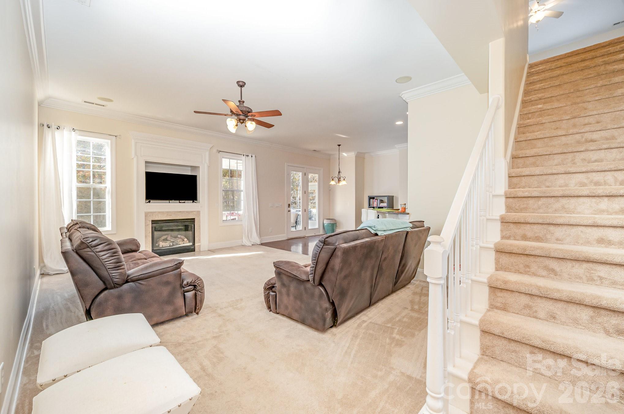 4132 Belle Meade Circle — Belmont