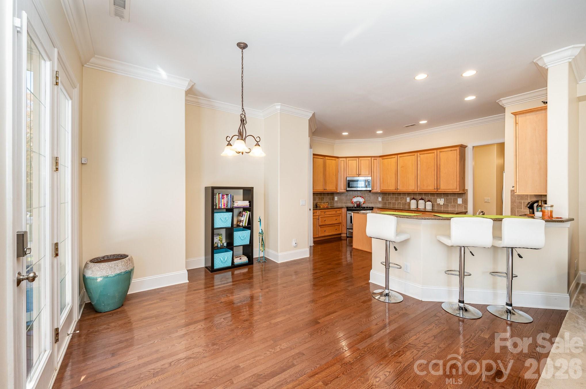 4132 Belle Meade Circle — Belmont